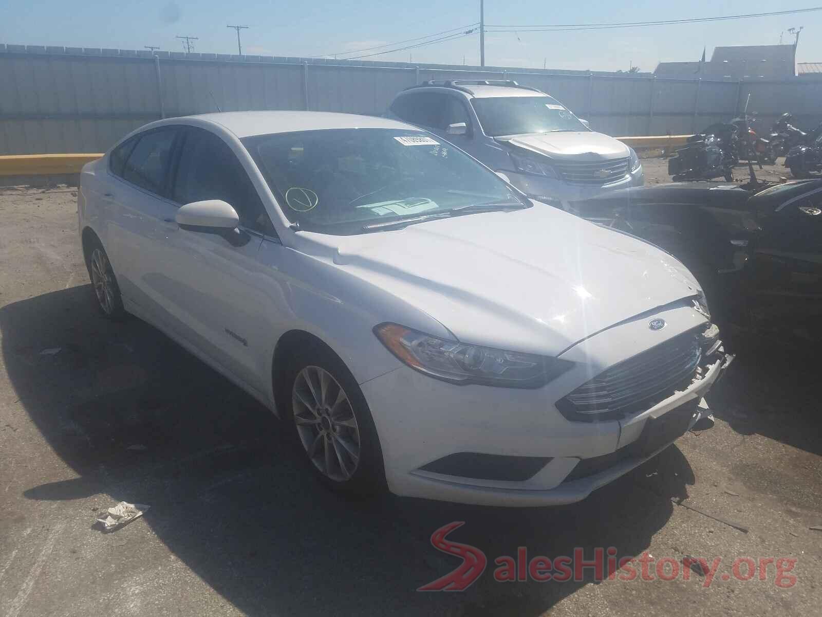 3FA6P0LU6HR380712 2017 FORD FUSION