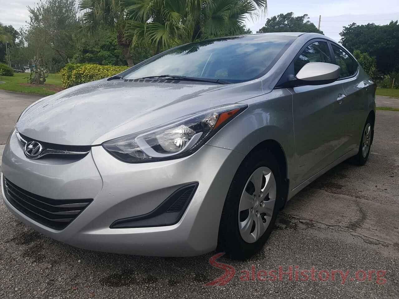 5NPDH4AE3GH795229 2016 HYUNDAI ELANTRA