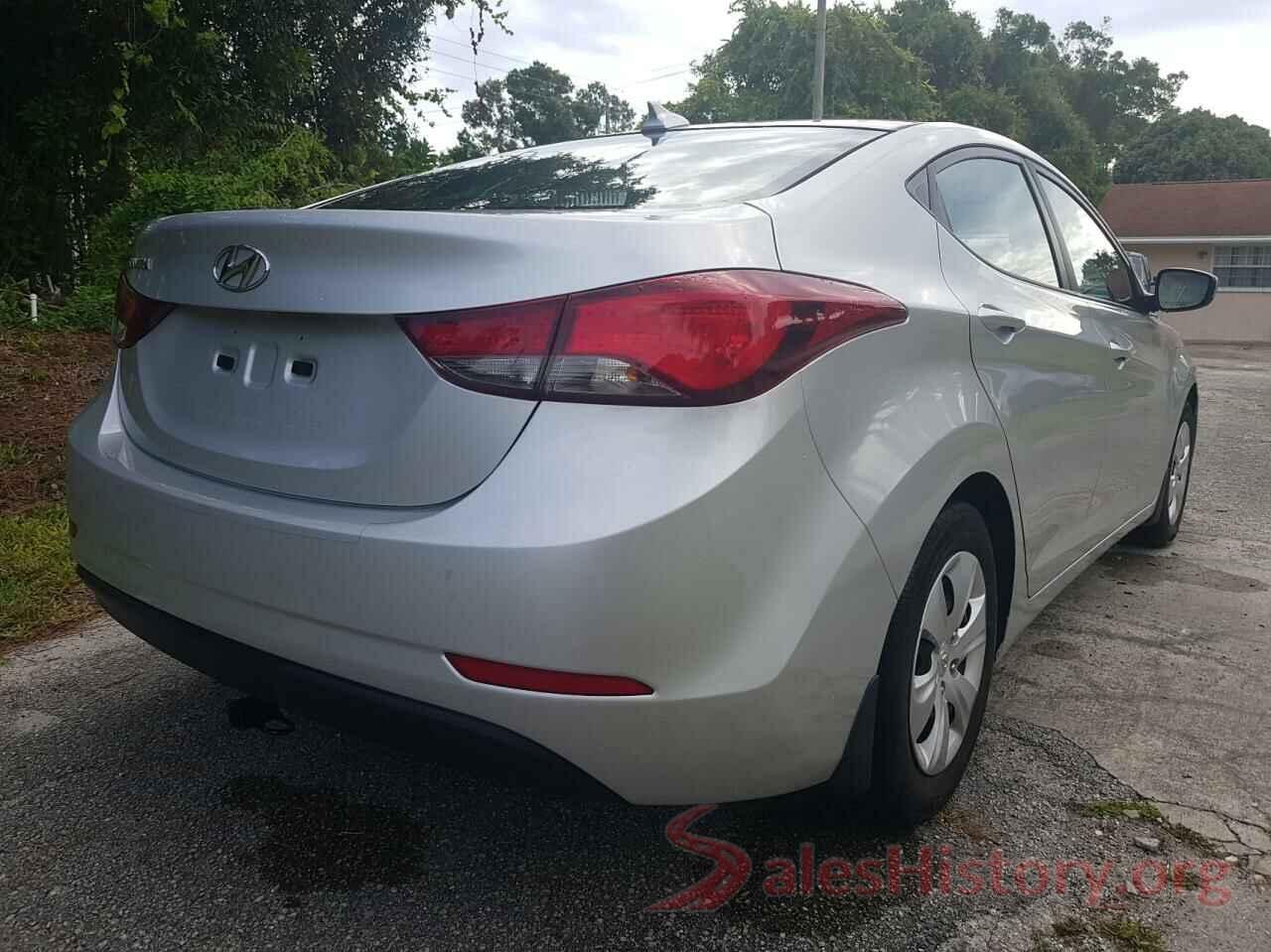 5NPDH4AE3GH795229 2016 HYUNDAI ELANTRA