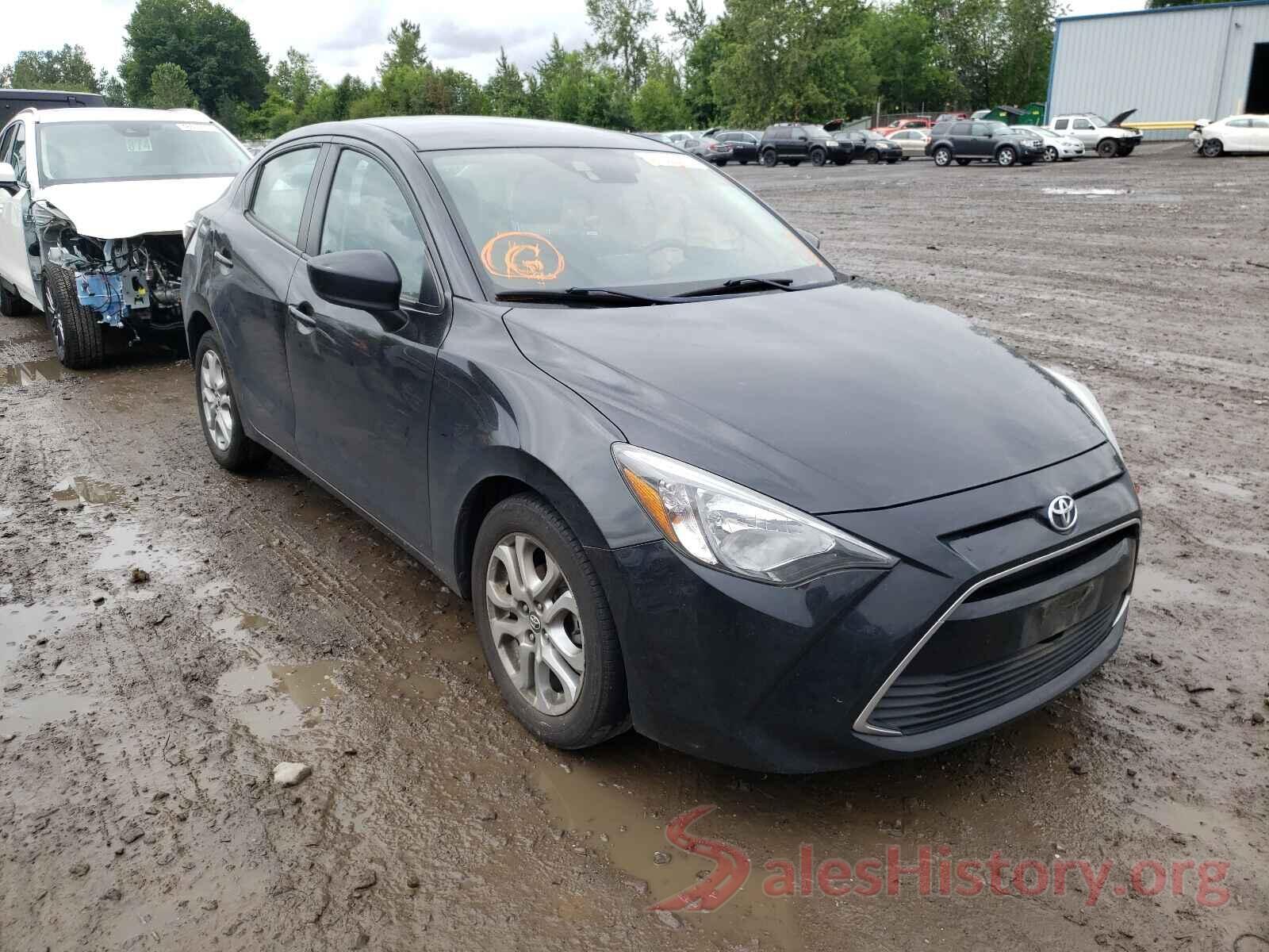 3MYDLBYV5HY155893 2017 TOYOTA YARIS