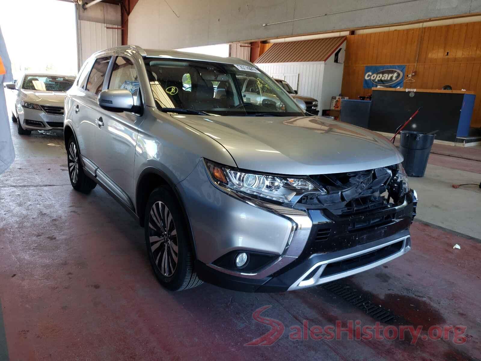 JA4AZ3A33LZ019690 2020 MITSUBISHI OUTLANDER