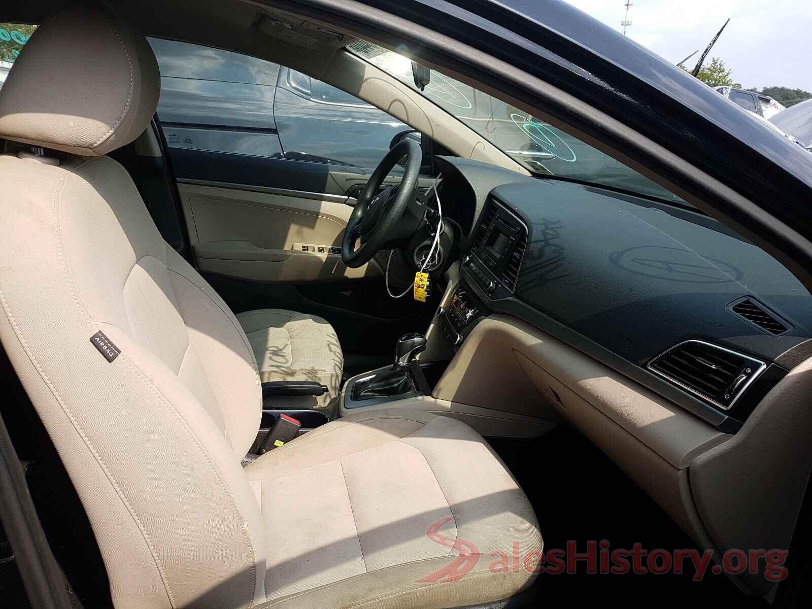 KMHD74LF4HU354981 2017 HYUNDAI ELANTRA