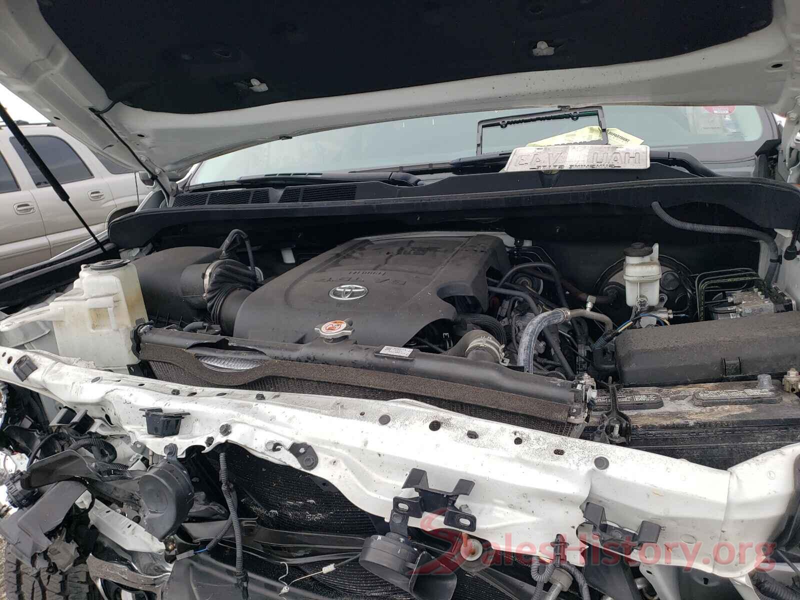 5TFUM5F10JX077303 2018 TOYOTA TUNDRA