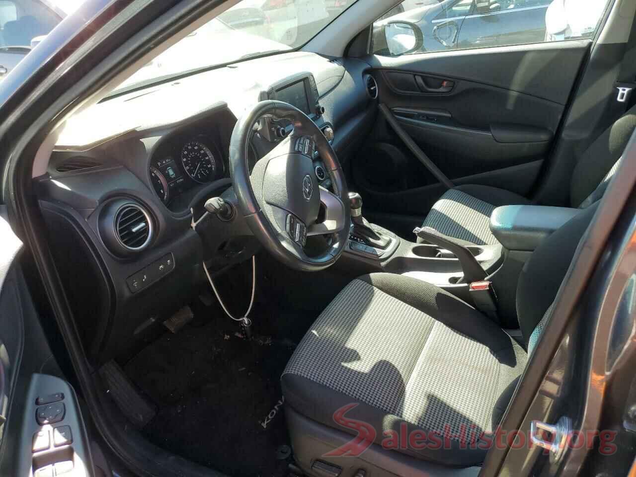 KM8K62AA1JU081235 2018 HYUNDAI KONA