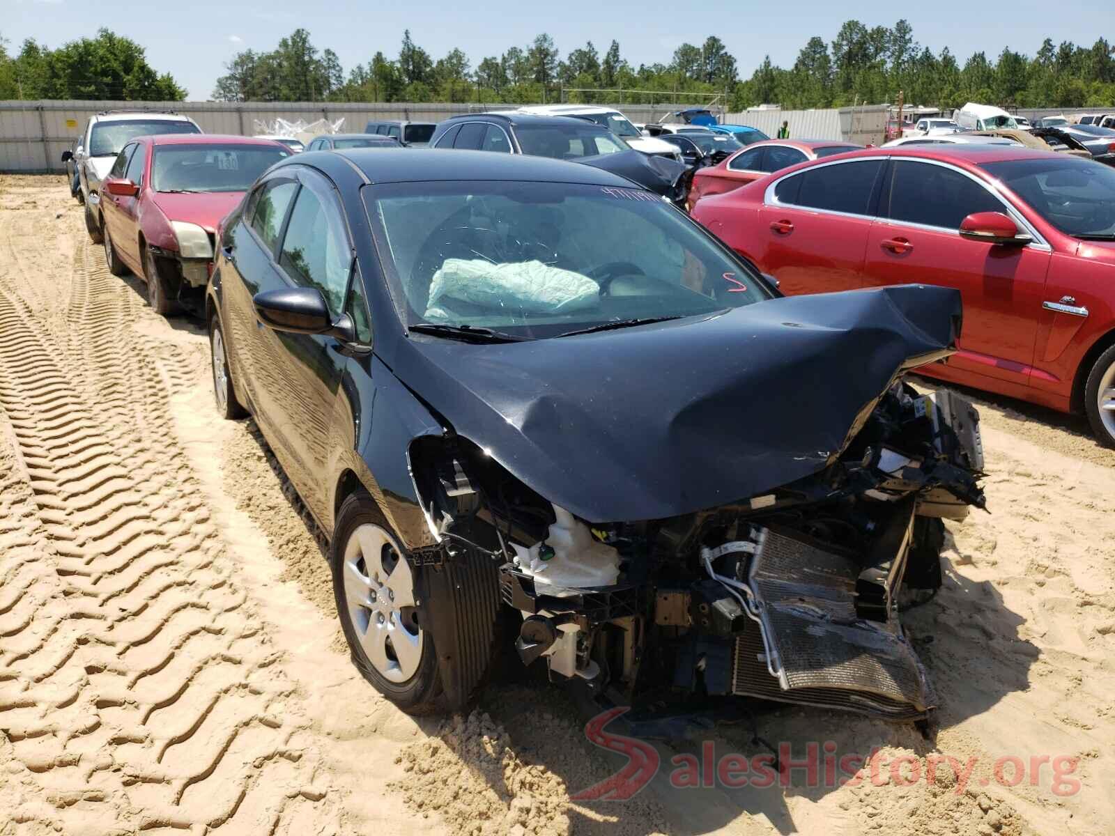 3KPFL4A79JE182634 2018 KIA FORTE