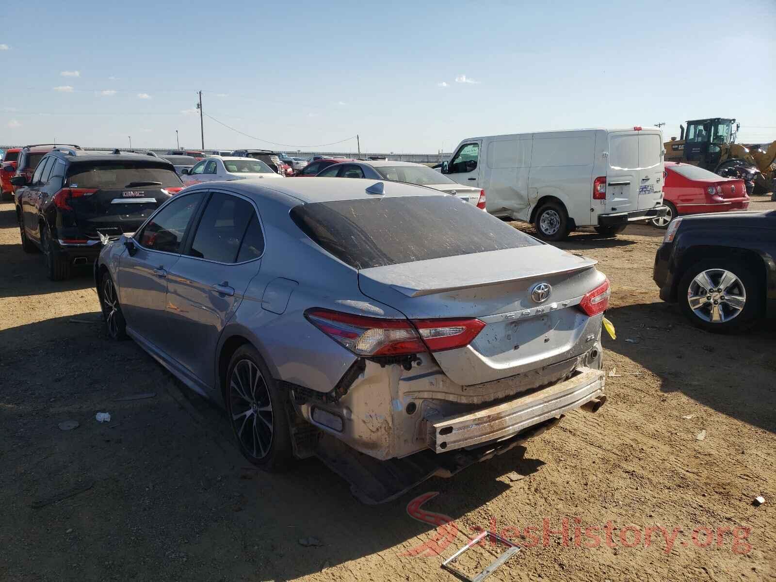 4T1B11HK4KU767066 2019 TOYOTA CAMRY