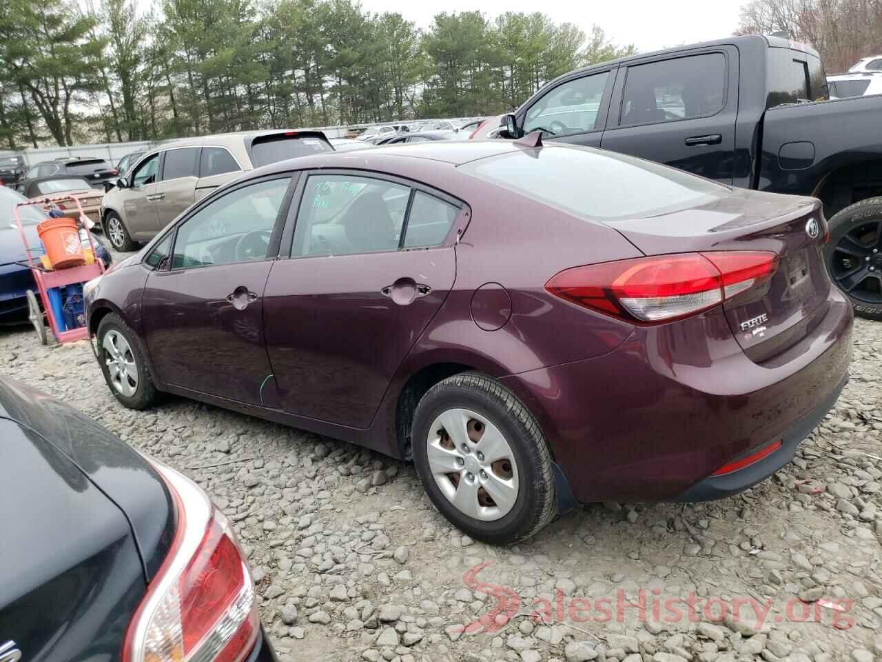 3KPFK4A7XHE158002 2017 KIA FORTE