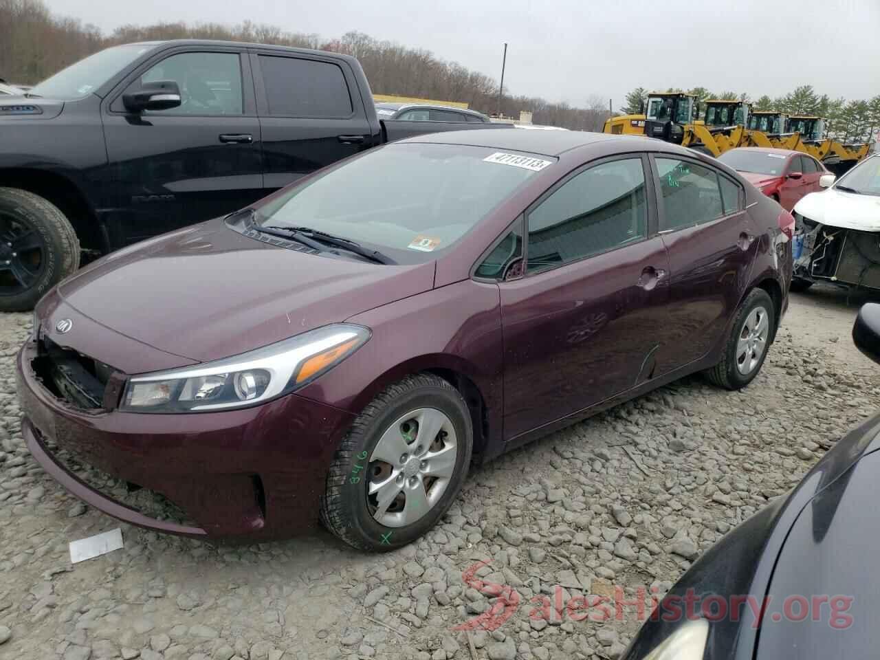 3KPFK4A7XHE158002 2017 KIA FORTE