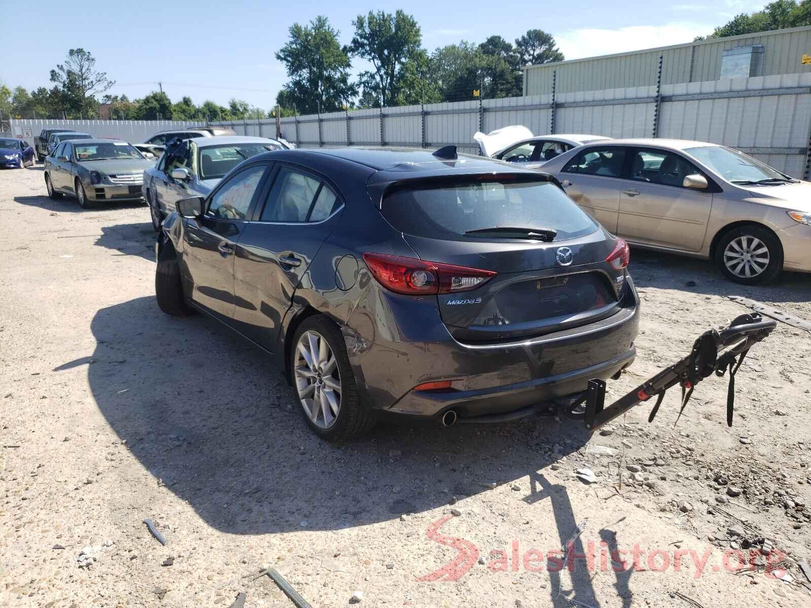 JM1BN1M30H1141158 2017 MAZDA 3