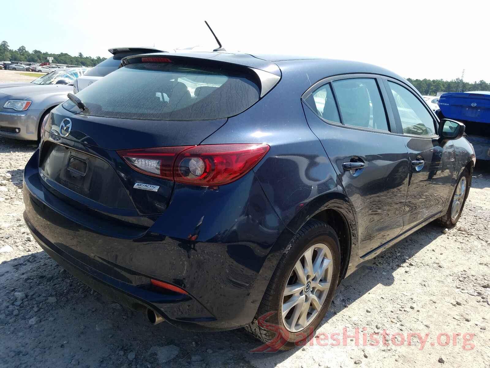 3MZBN1K78JM191107 2018 MAZDA 3