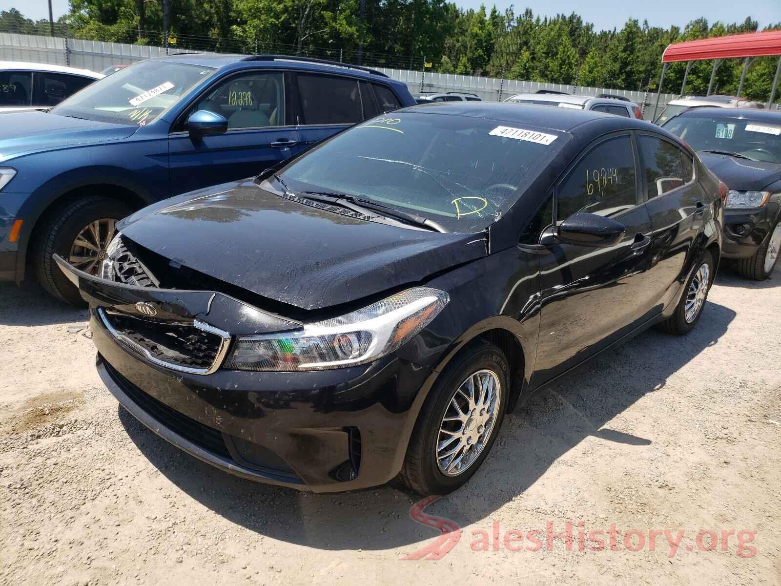 3KPFK4A78HE012438 2017 KIA FORTE