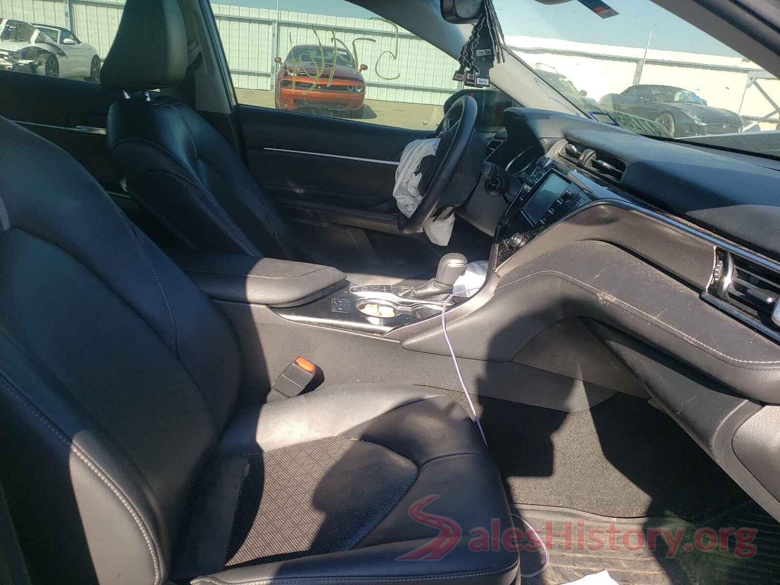 4T1B61HK4JU058203 2018 TOYOTA CAMRY