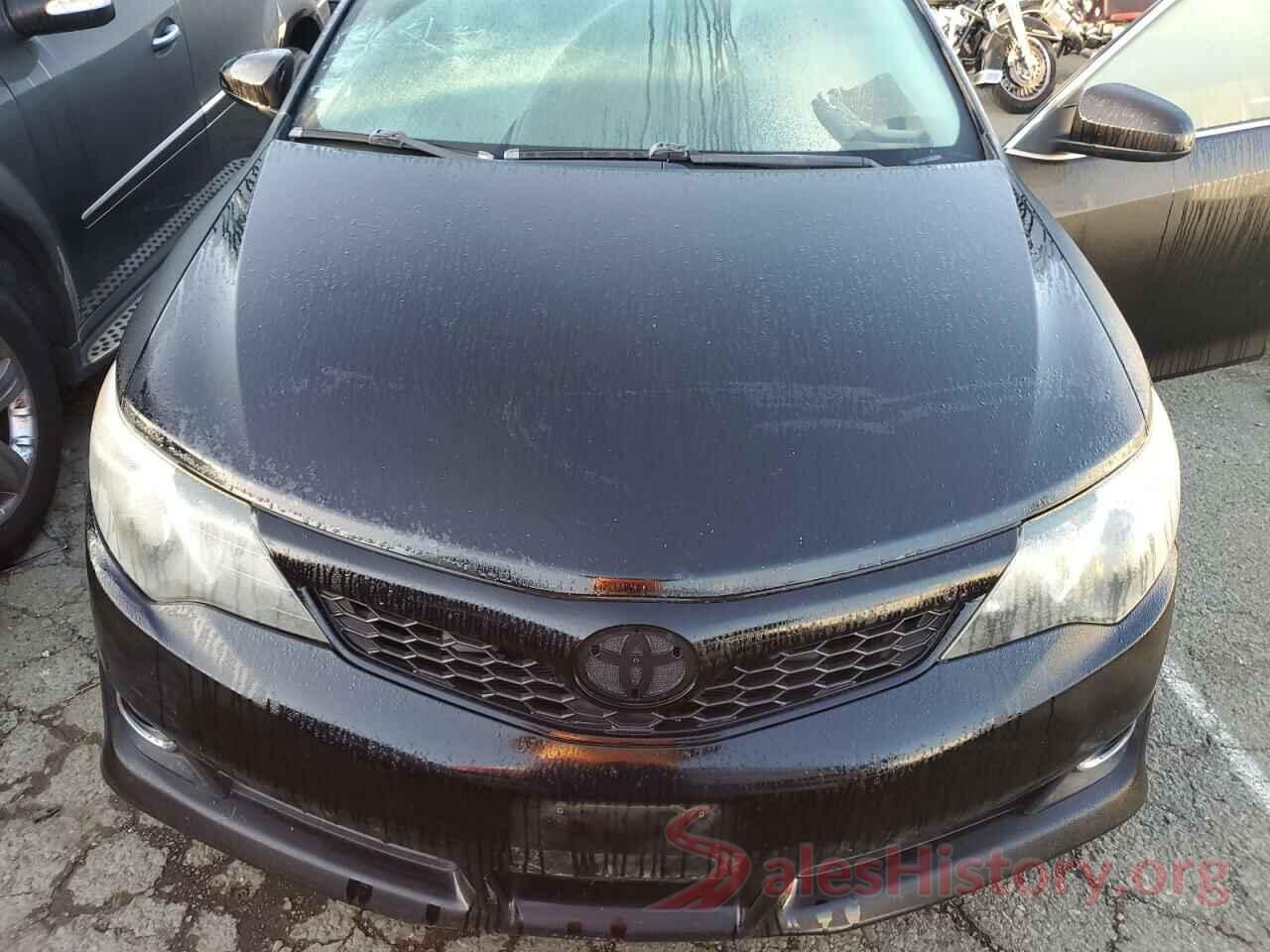 4T1BF1FK9EU757156 2014 TOYOTA CAMRY