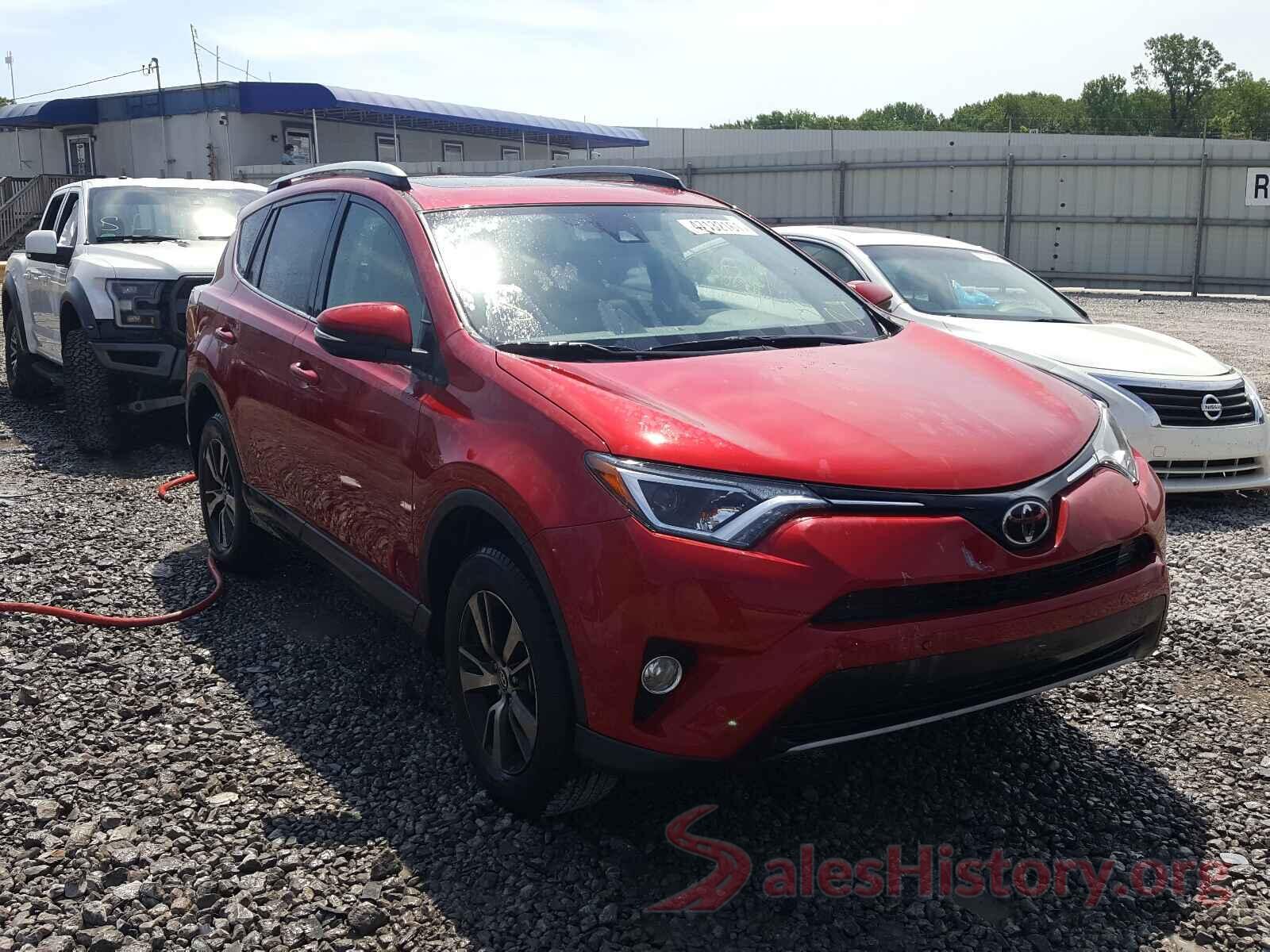 JTMWFREV3HJ132600 2017 TOYOTA RAV4