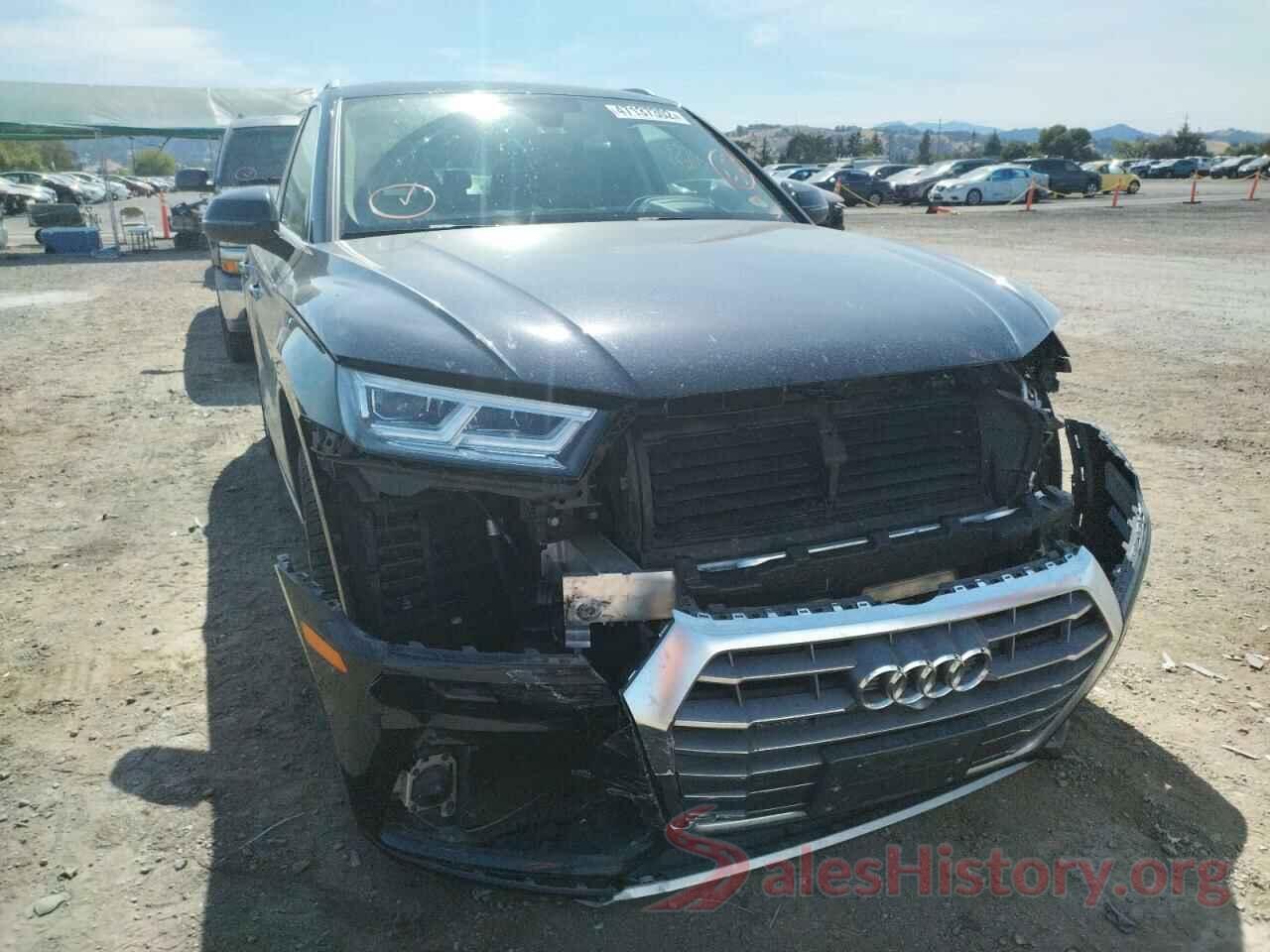 WA1CNAFY0J2108460 2018 AUDI Q5