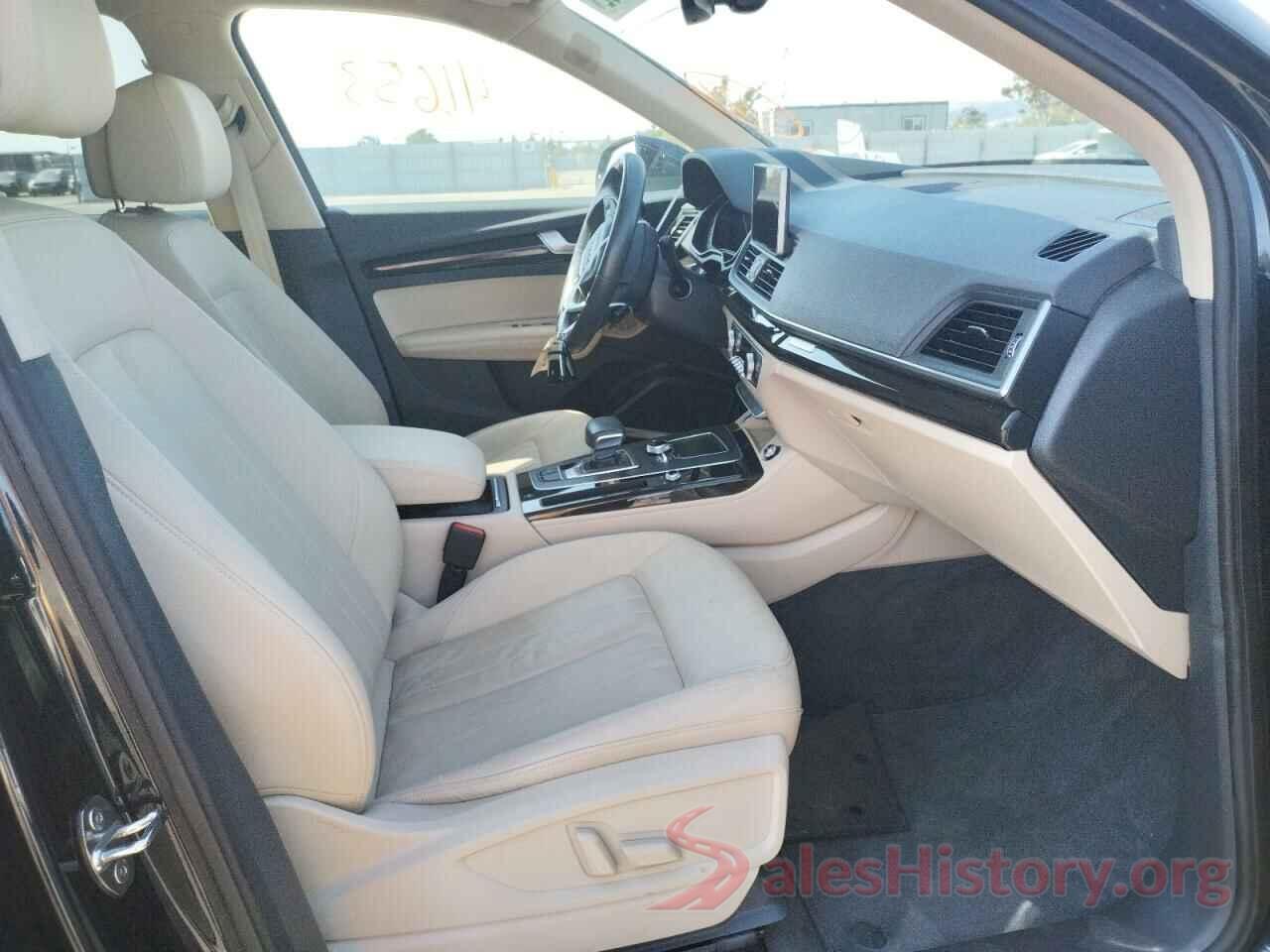 WA1CNAFY0J2108460 2018 AUDI Q5