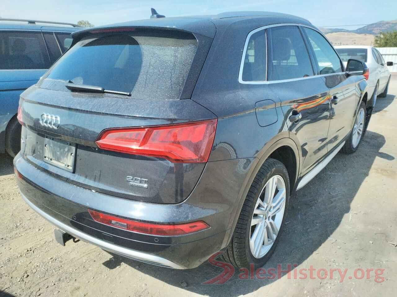 WA1CNAFY0J2108460 2018 AUDI Q5