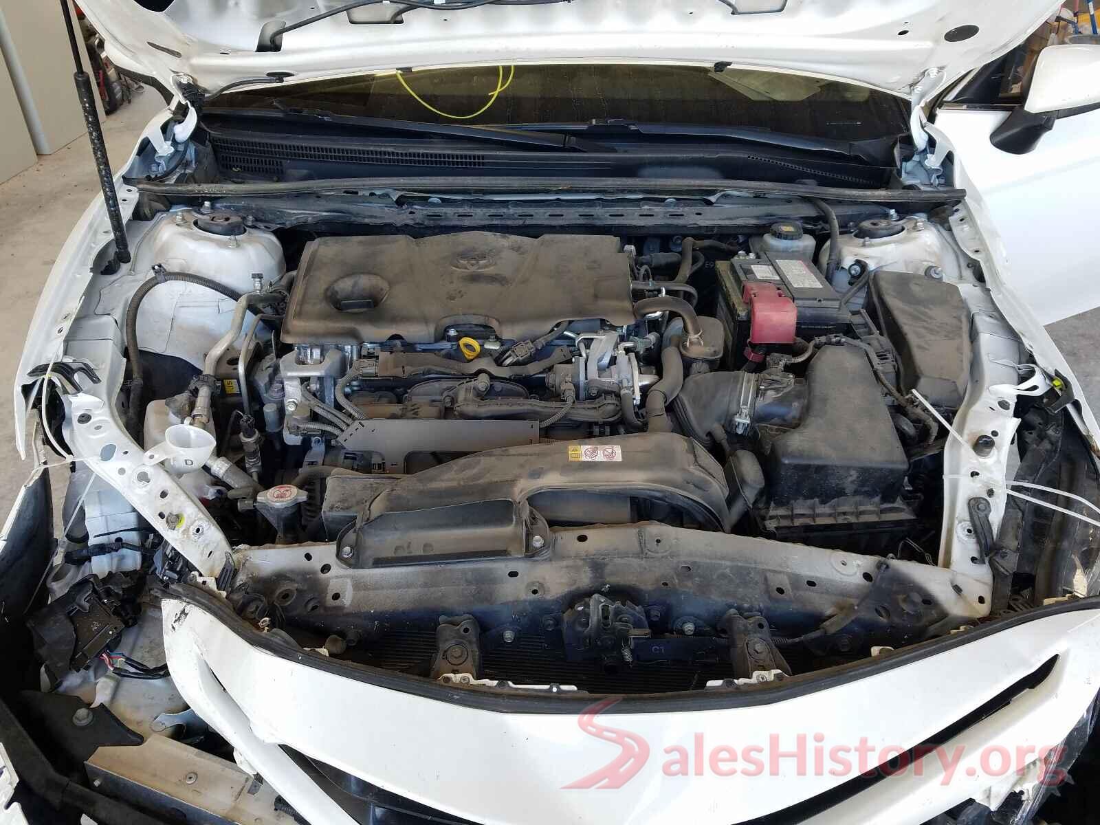 JTNB11HK5J3021679 2018 TOYOTA CAMRY