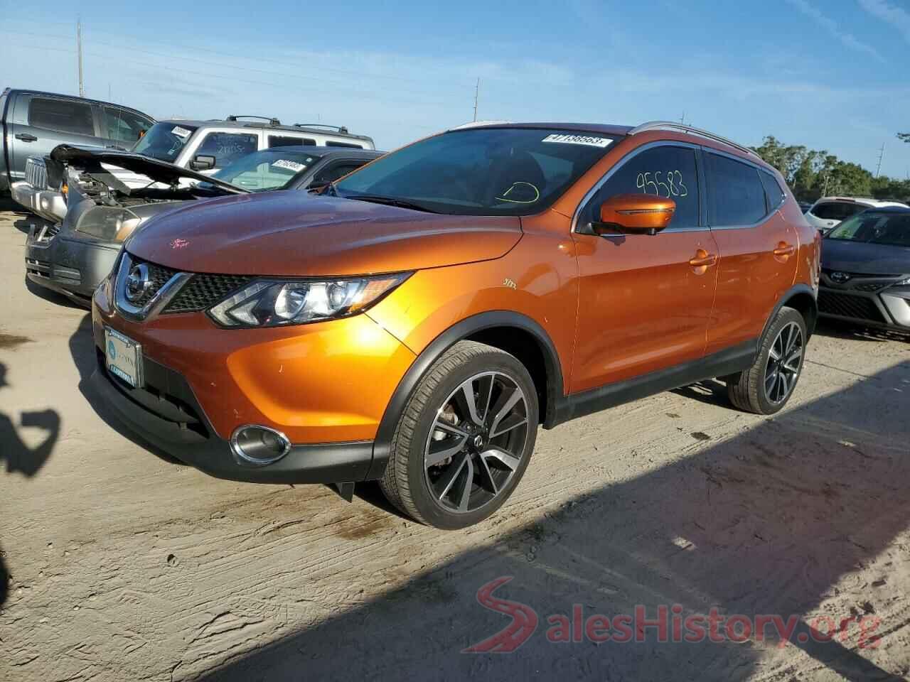 JN1BJ1CP7HW036008 2017 NISSAN ROGUE