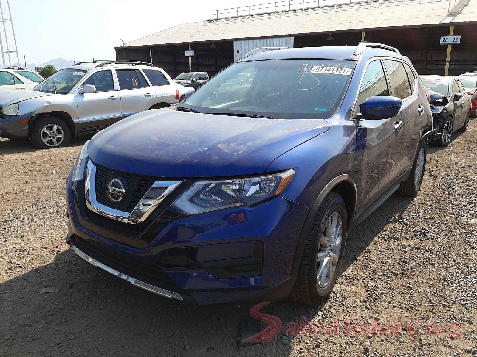 KNMAT2MT8JP507684 2018 NISSAN ROGUE