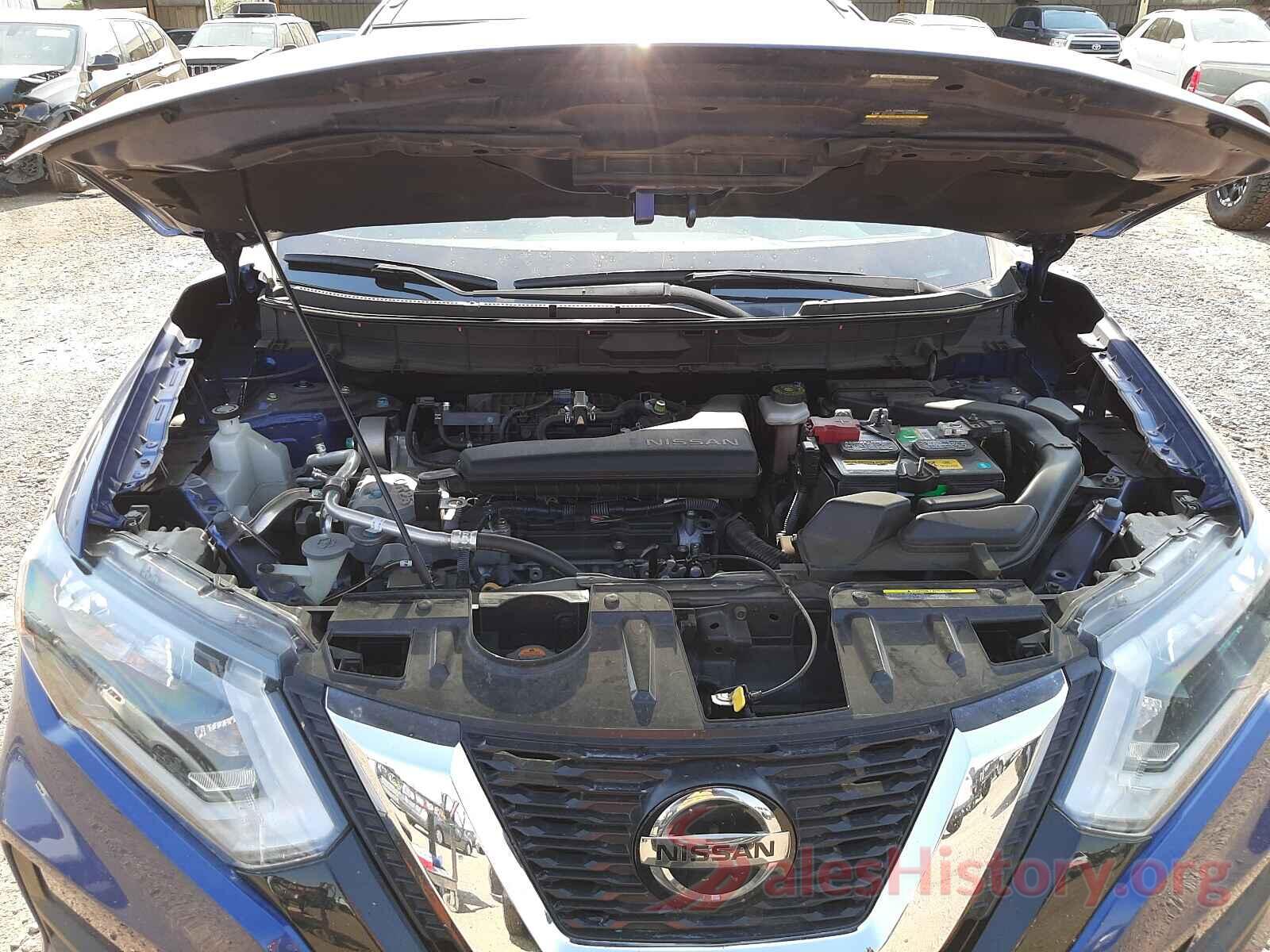 KNMAT2MT8JP507684 2018 NISSAN ROGUE