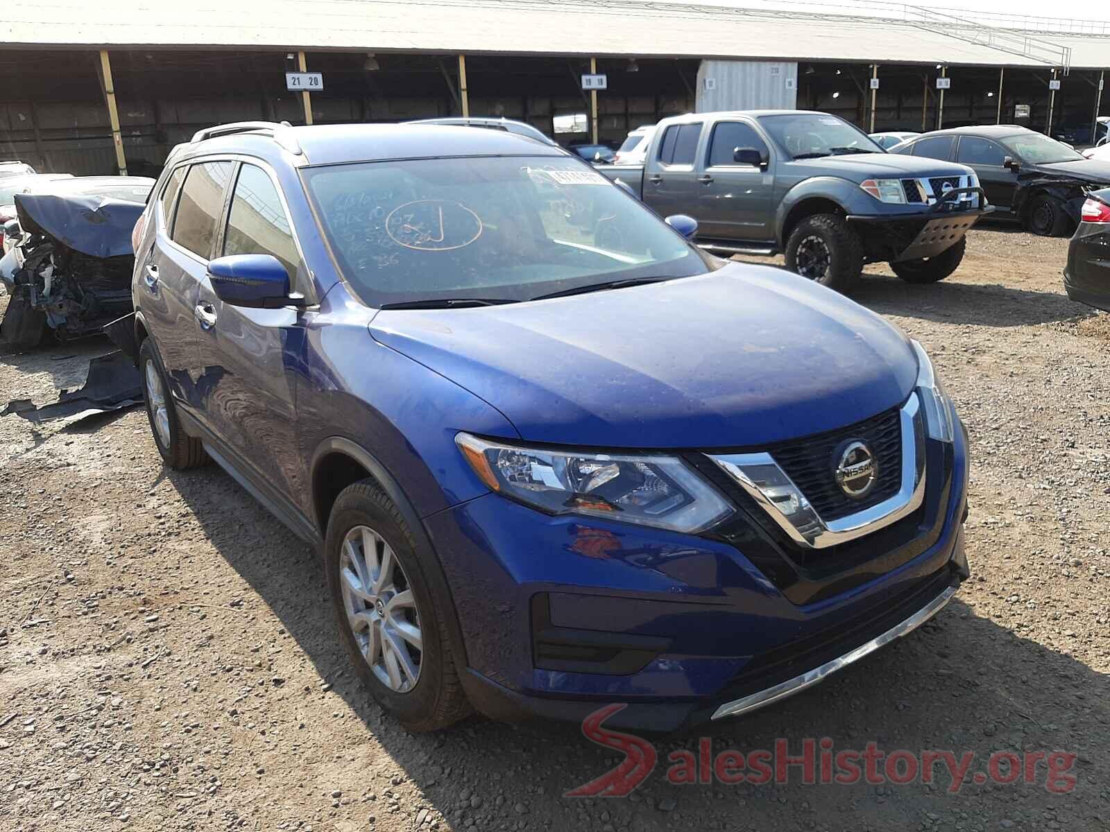 KNMAT2MT8JP507684 2018 NISSAN ROGUE