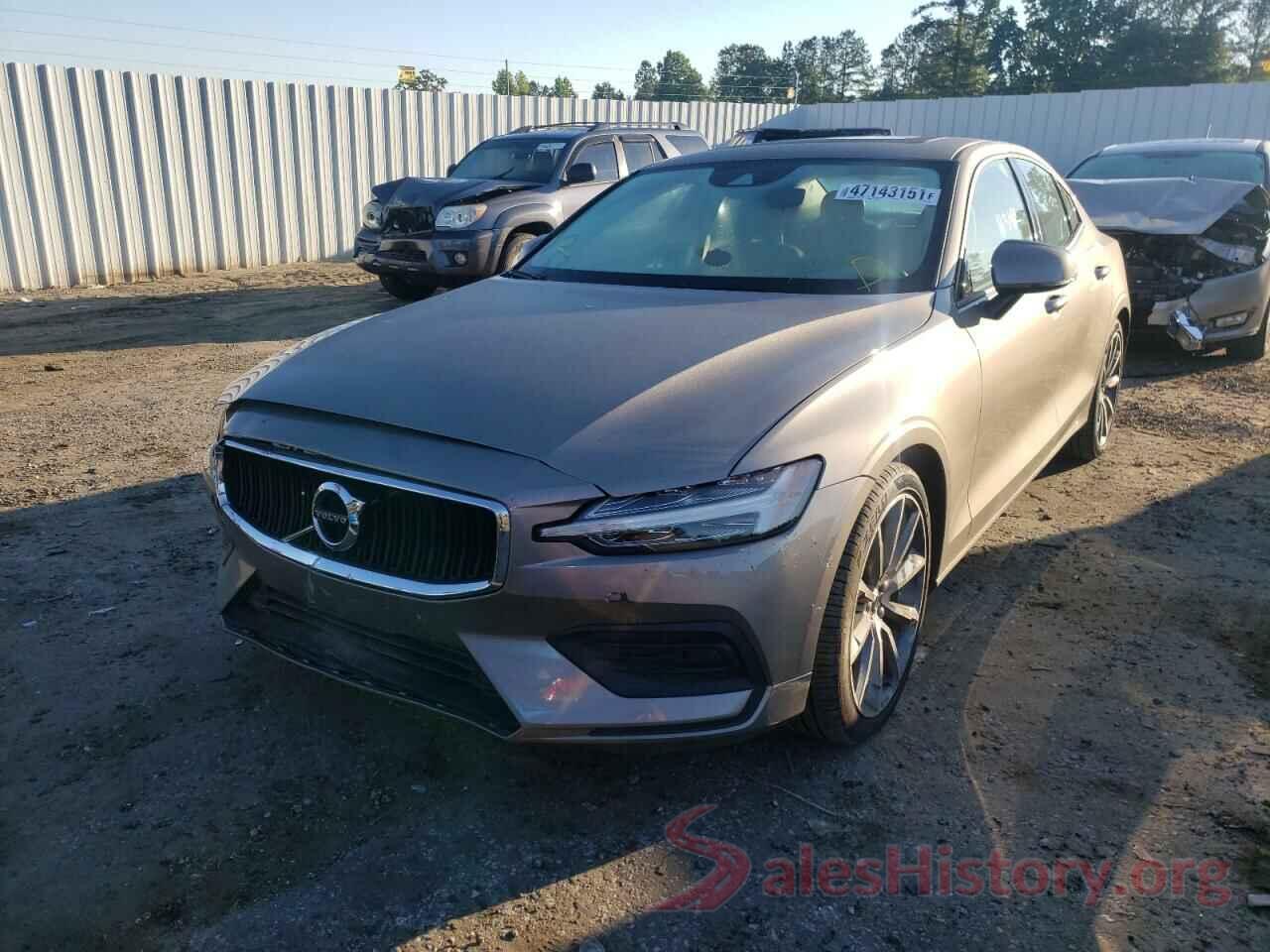 7JR102FK0KG011326 2019 VOLVO S60