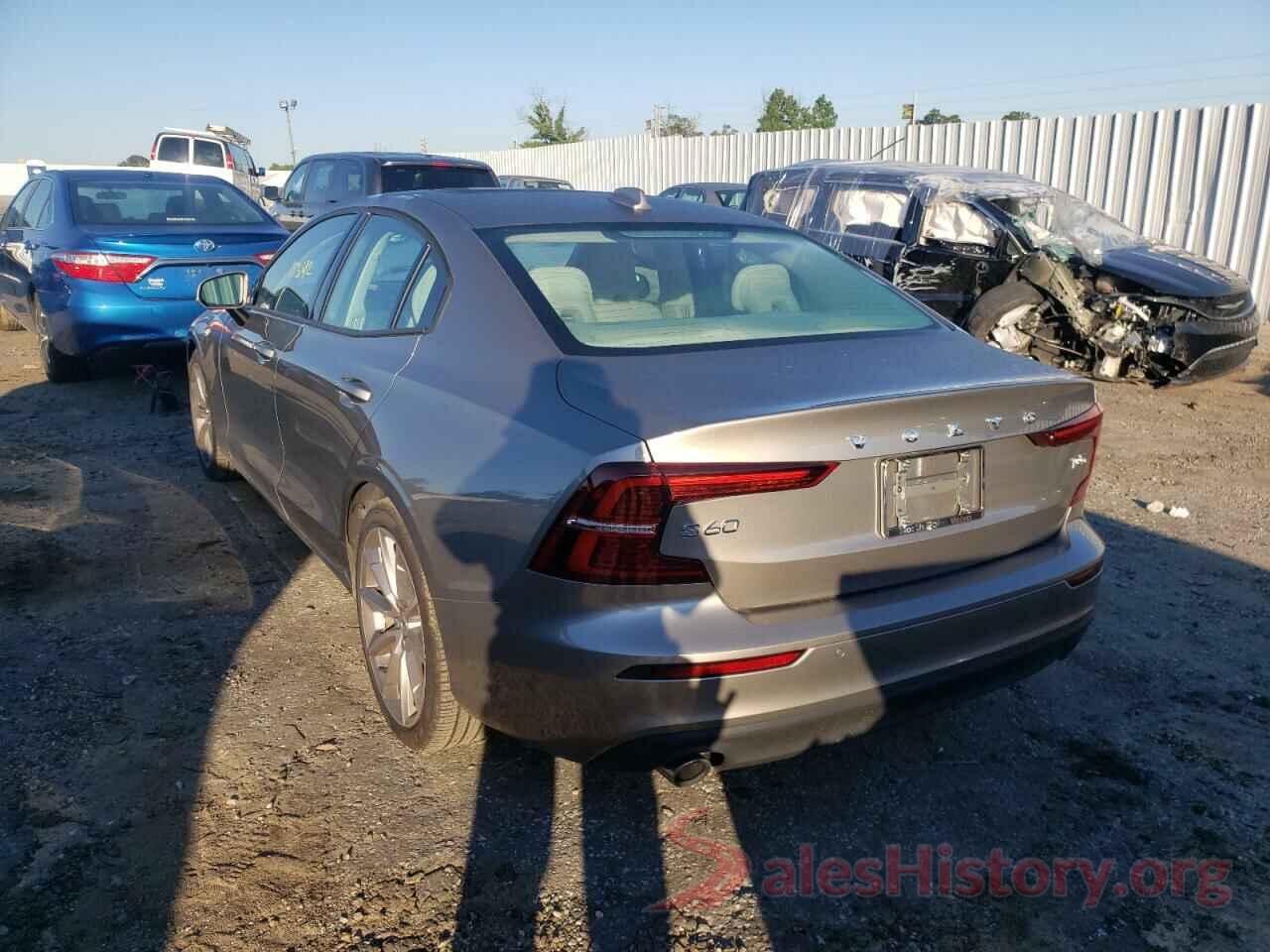 7JR102FK0KG011326 2019 VOLVO S60