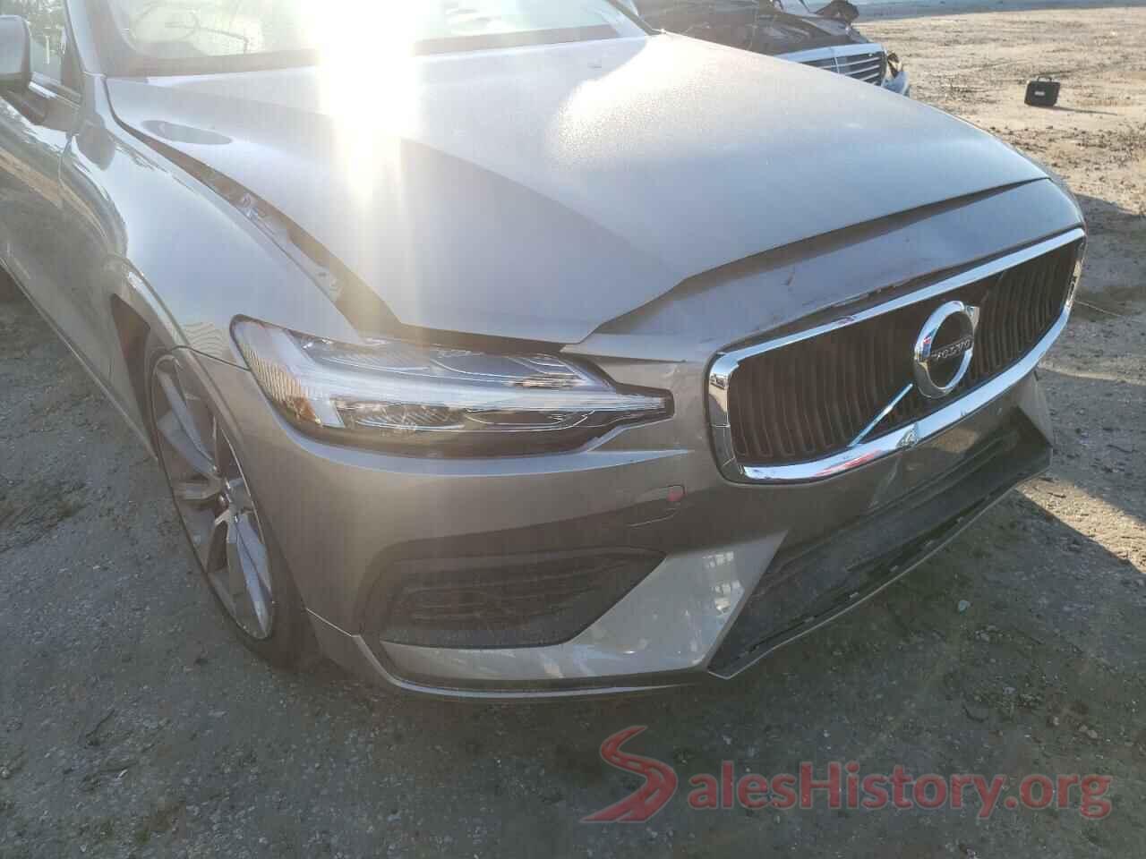 7JR102FK0KG011326 2019 VOLVO S60