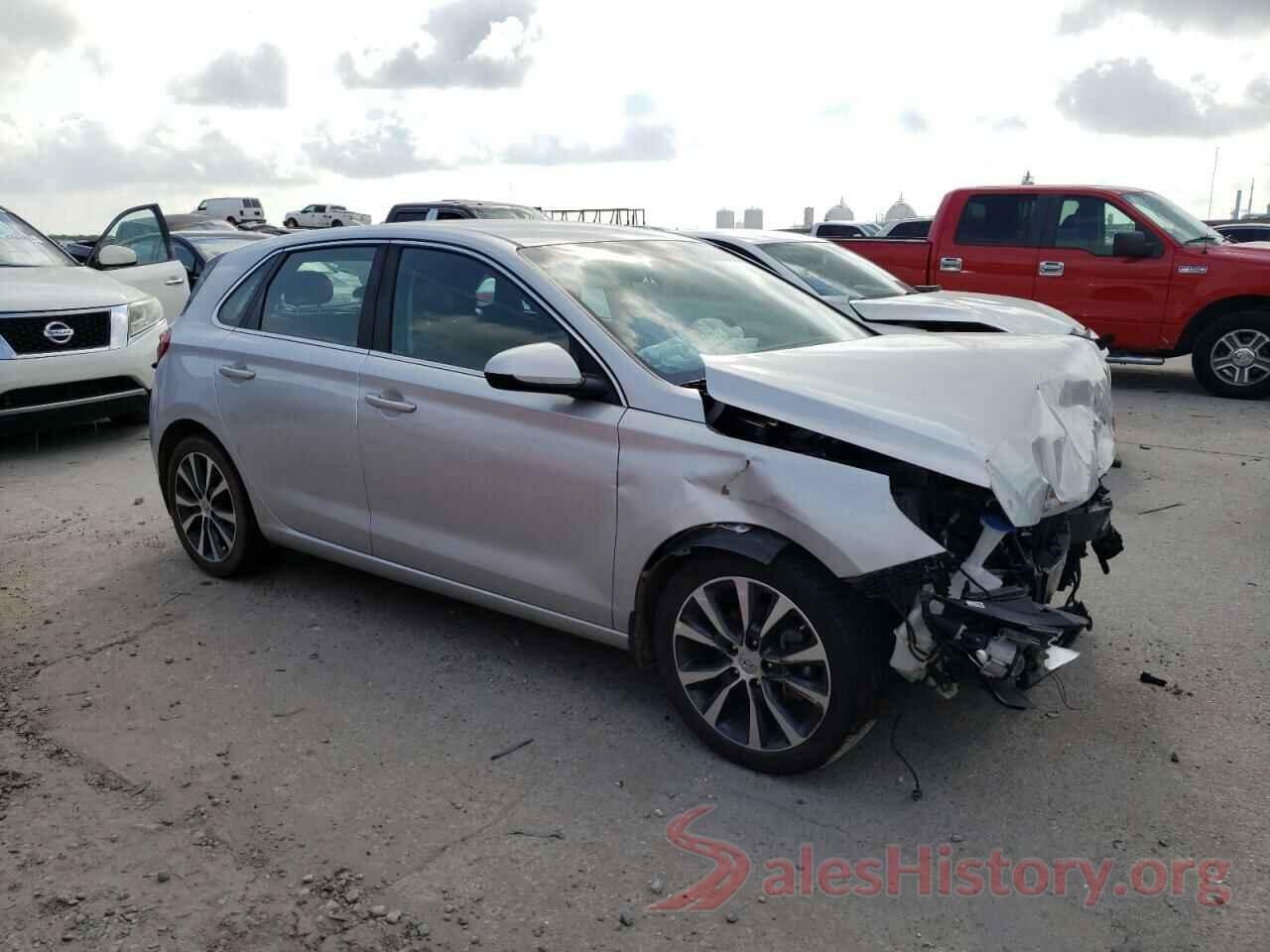 KMHH35LE9JU078863 2018 HYUNDAI ELANTRA