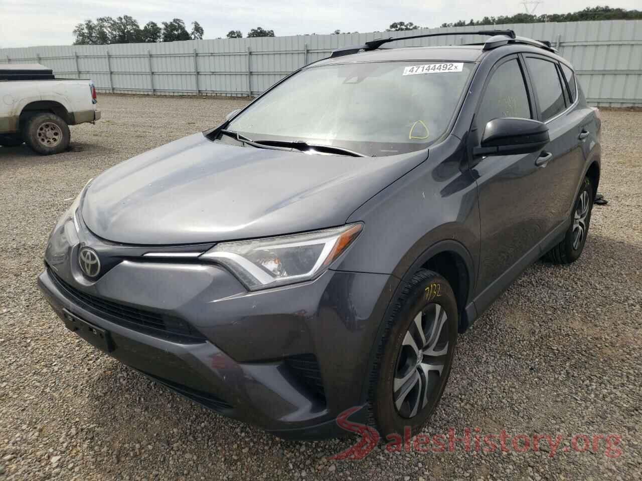 JTMBFREV2HJ707753 2017 TOYOTA RAV4