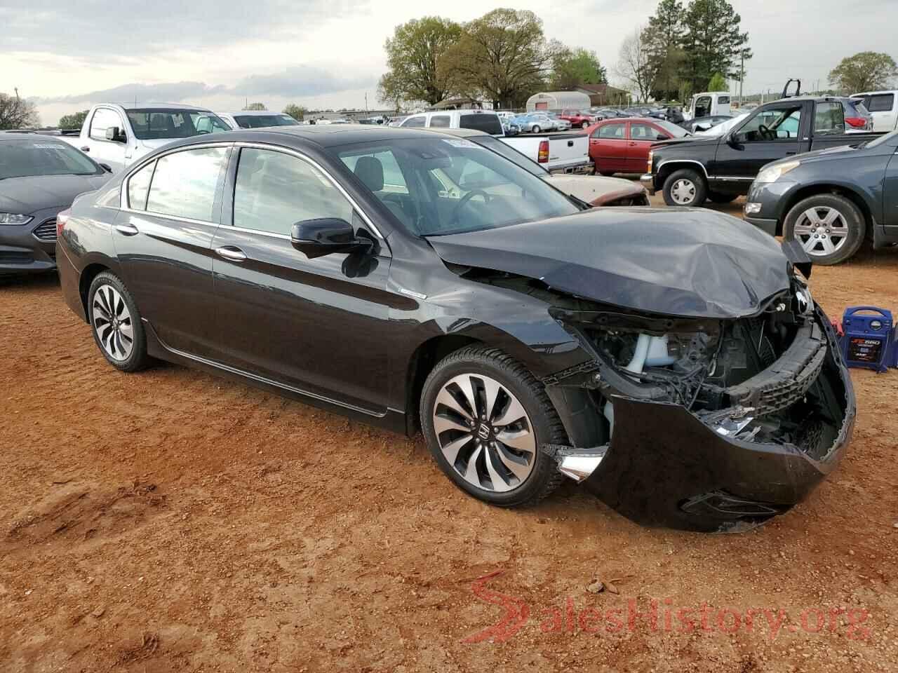 JHMCR6F7XHC017374 2017 HONDA ACCORD