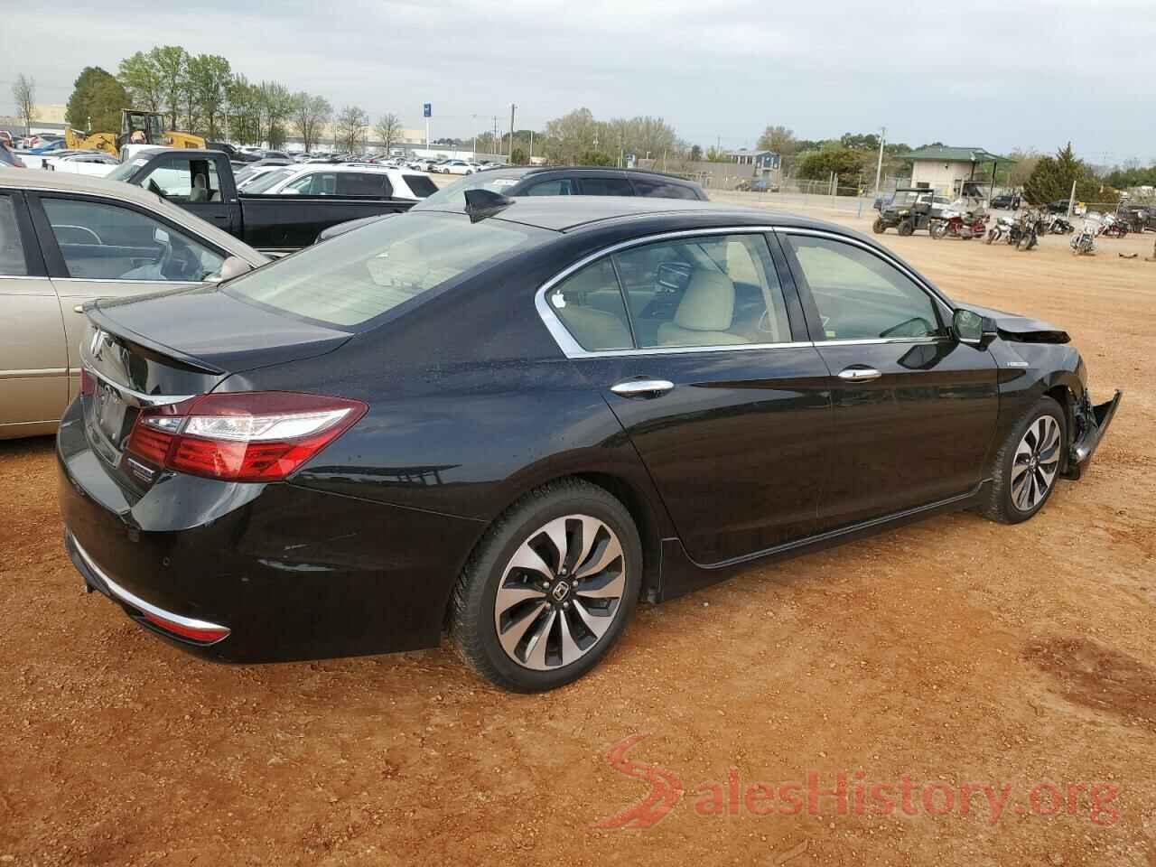 JHMCR6F7XHC017374 2017 HONDA ACCORD