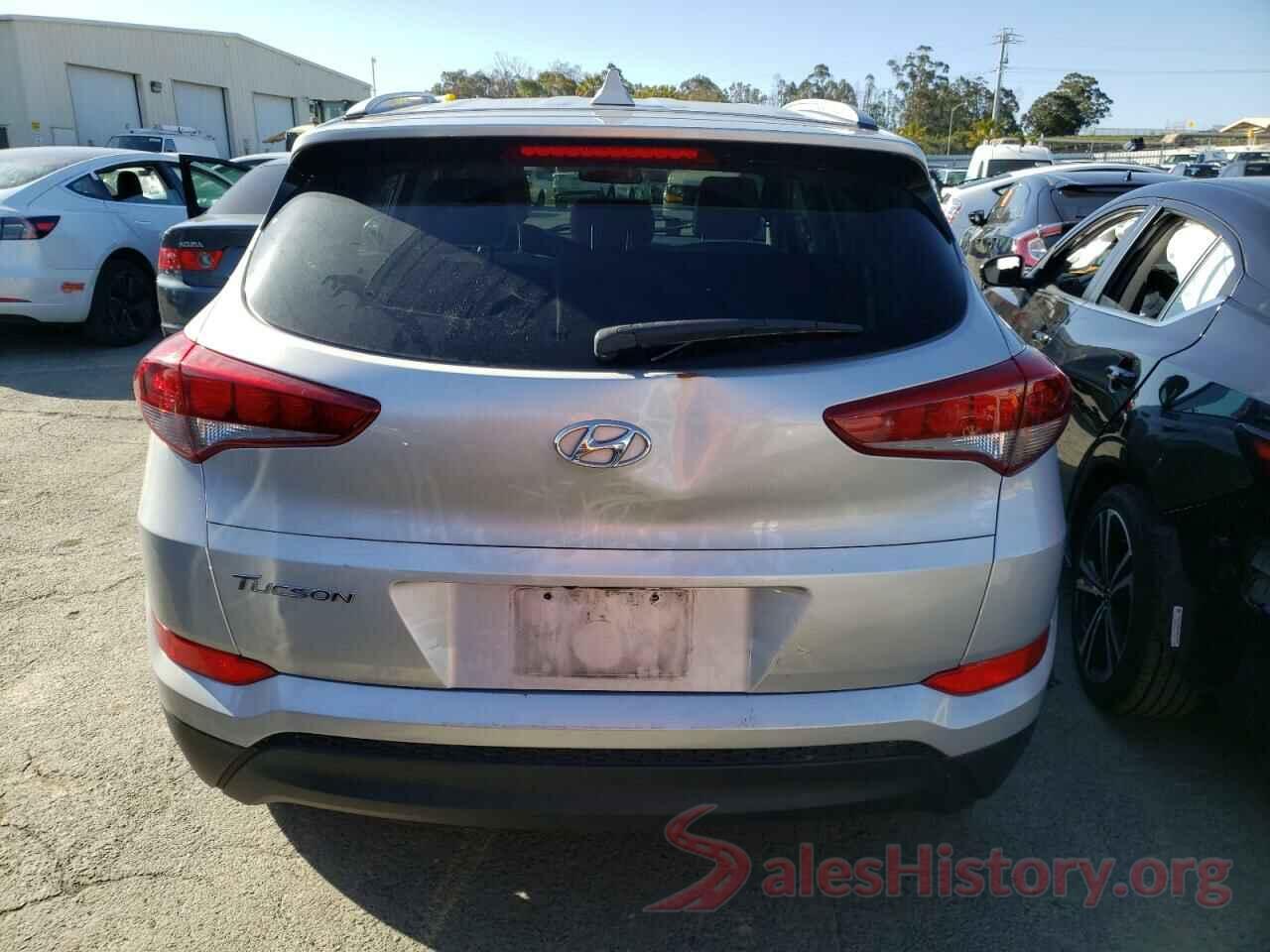 KM8J33A49JU709577 2018 HYUNDAI TUCSON