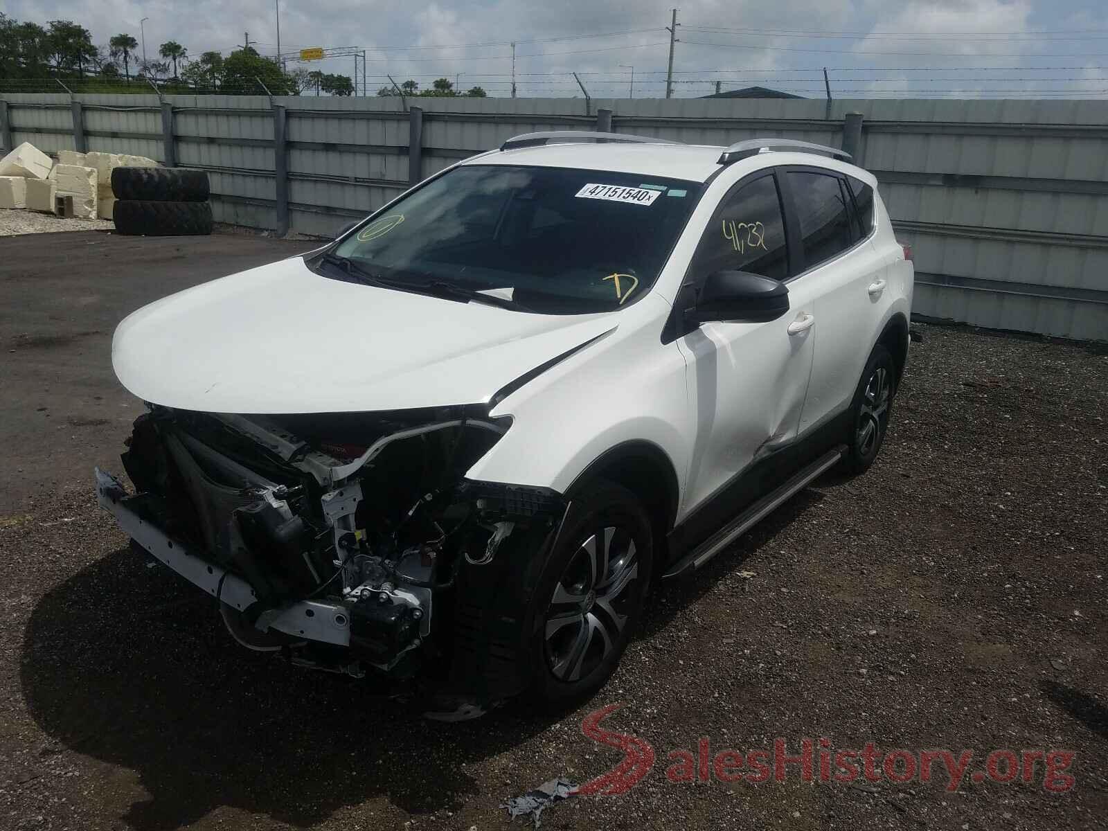 JTMBFREV0JJ182908 2018 TOYOTA RAV4