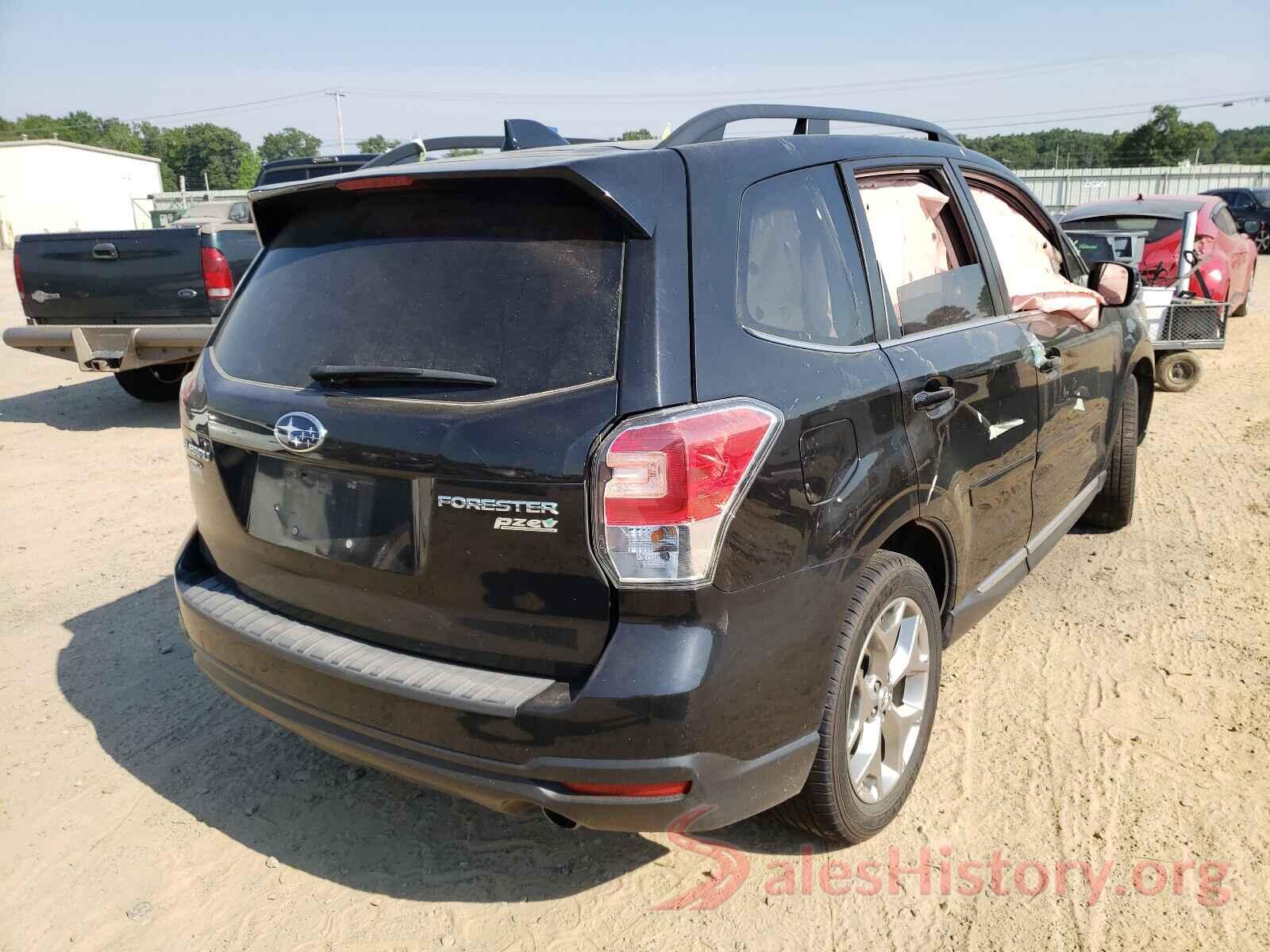 JF2SJATC3HH470233 2017 SUBARU FORESTER