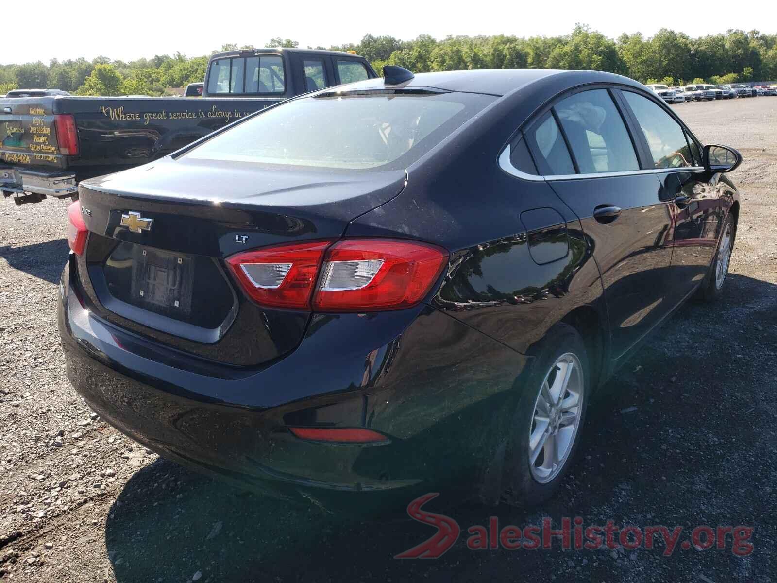 1G1BE5SM3J7161032 2018 CHEVROLET CRUZE