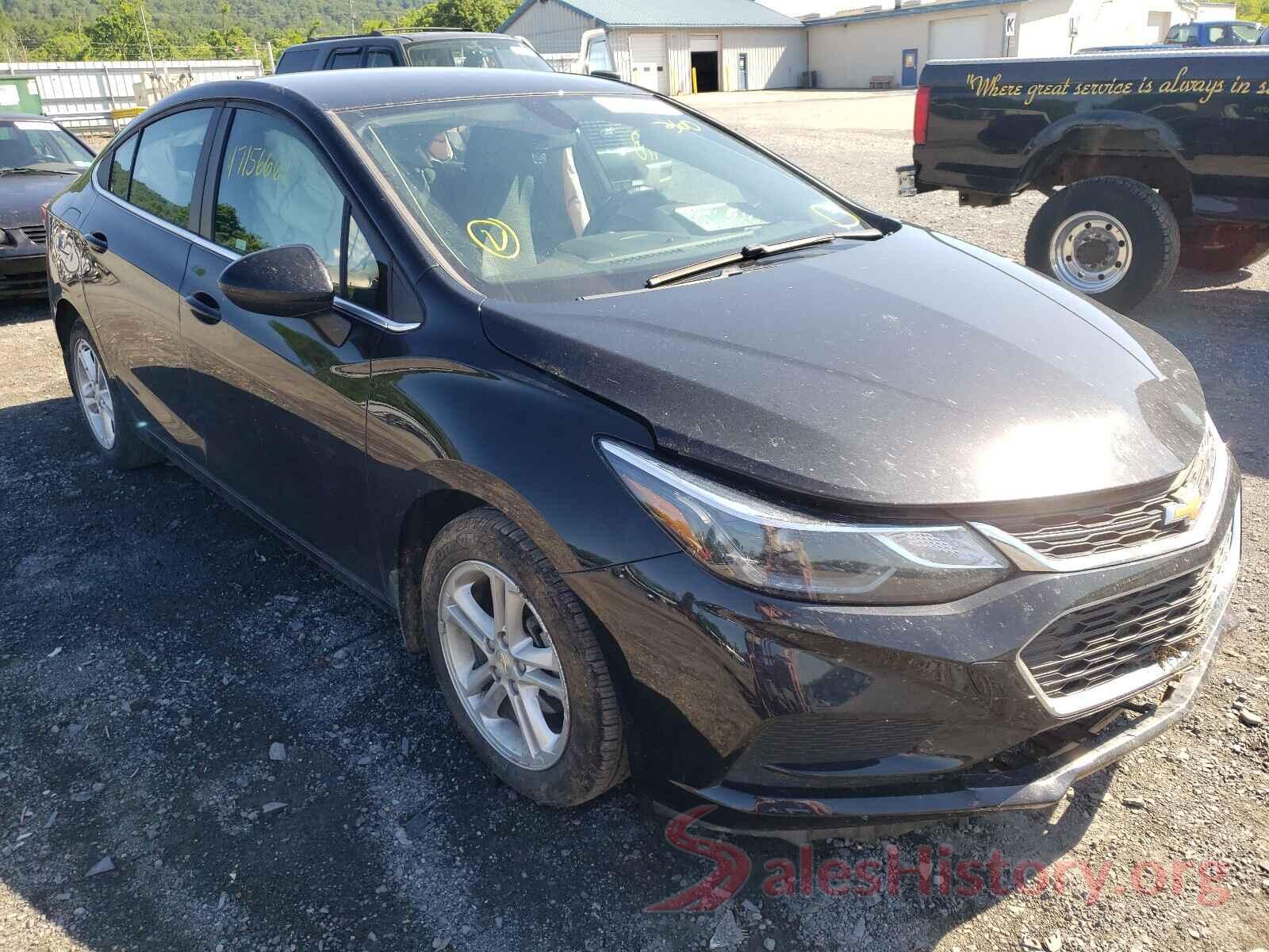 1G1BE5SM3J7161032 2018 CHEVROLET CRUZE