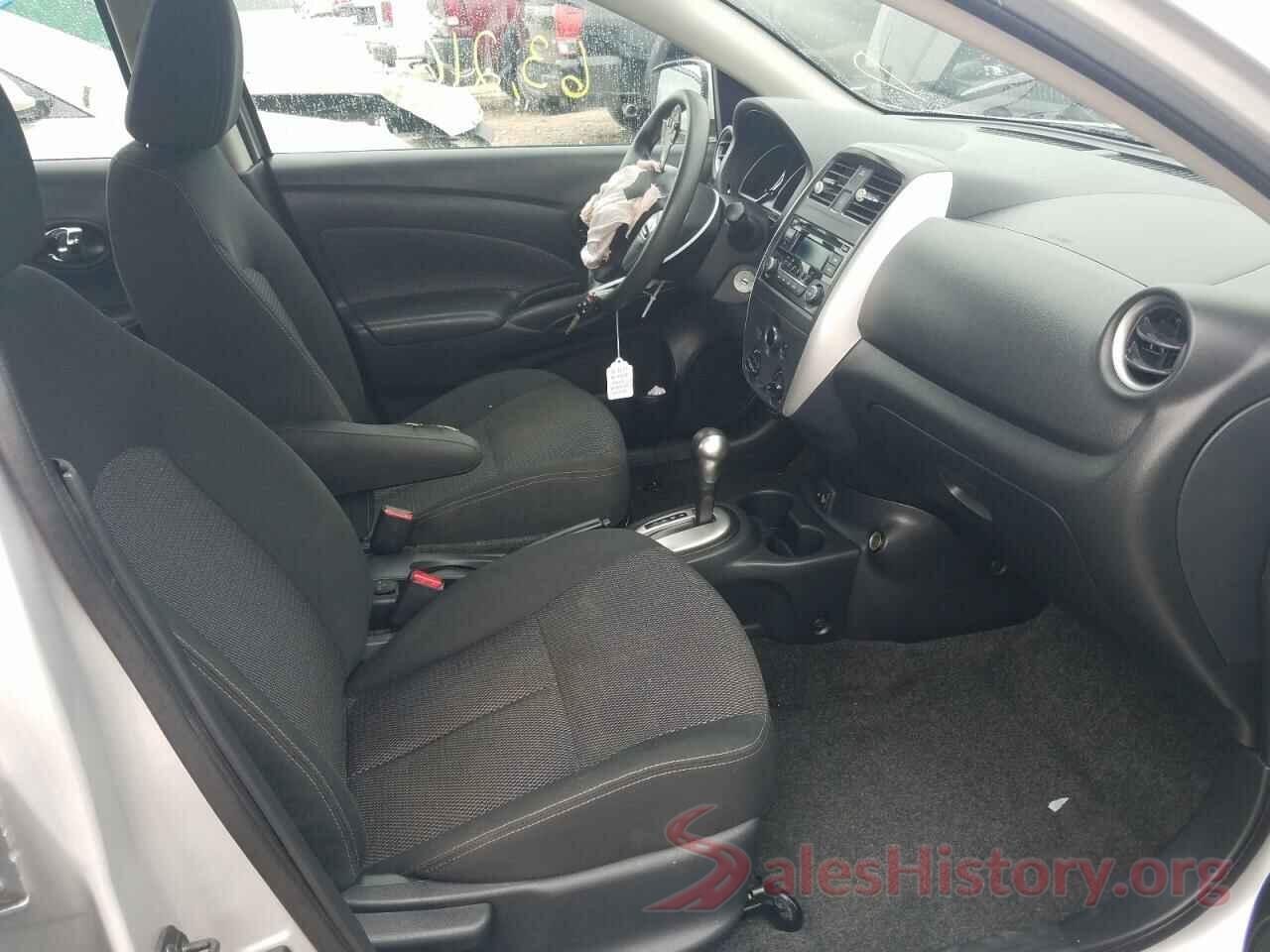 3N1CN7AP8HK451932 2017 NISSAN VERSA