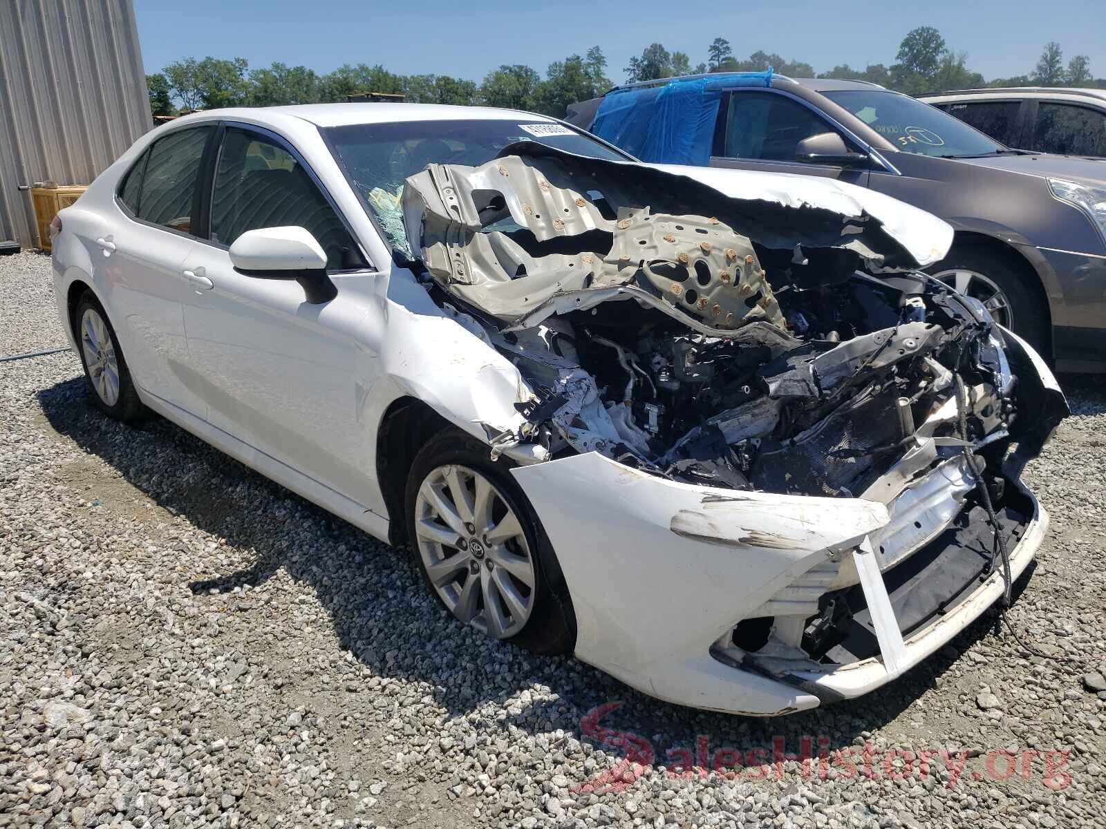 4T1B11HK7JU592696 2018 TOYOTA CAMRY