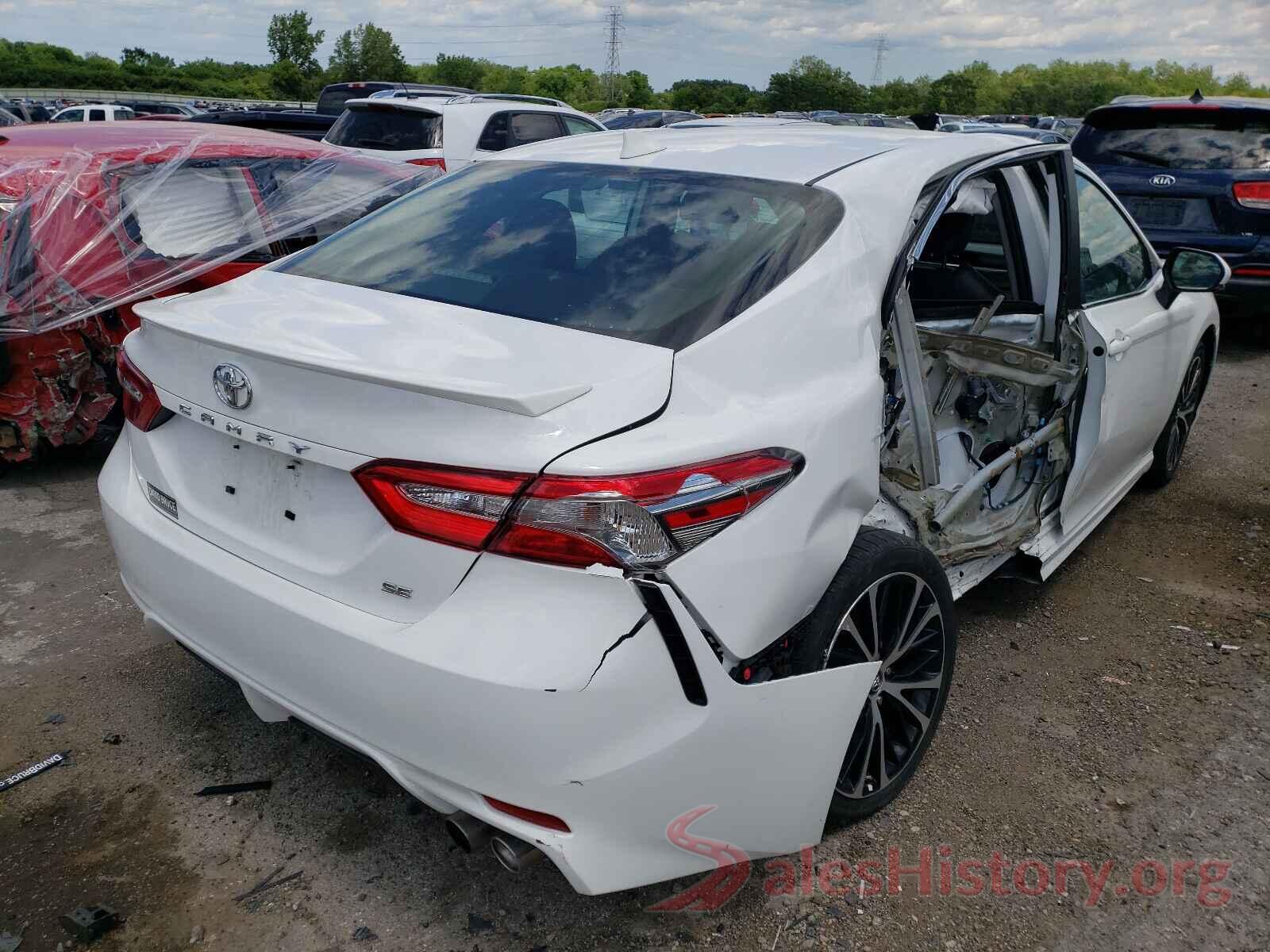 4T1B11HK8KU174889 2019 TOYOTA CAMRY