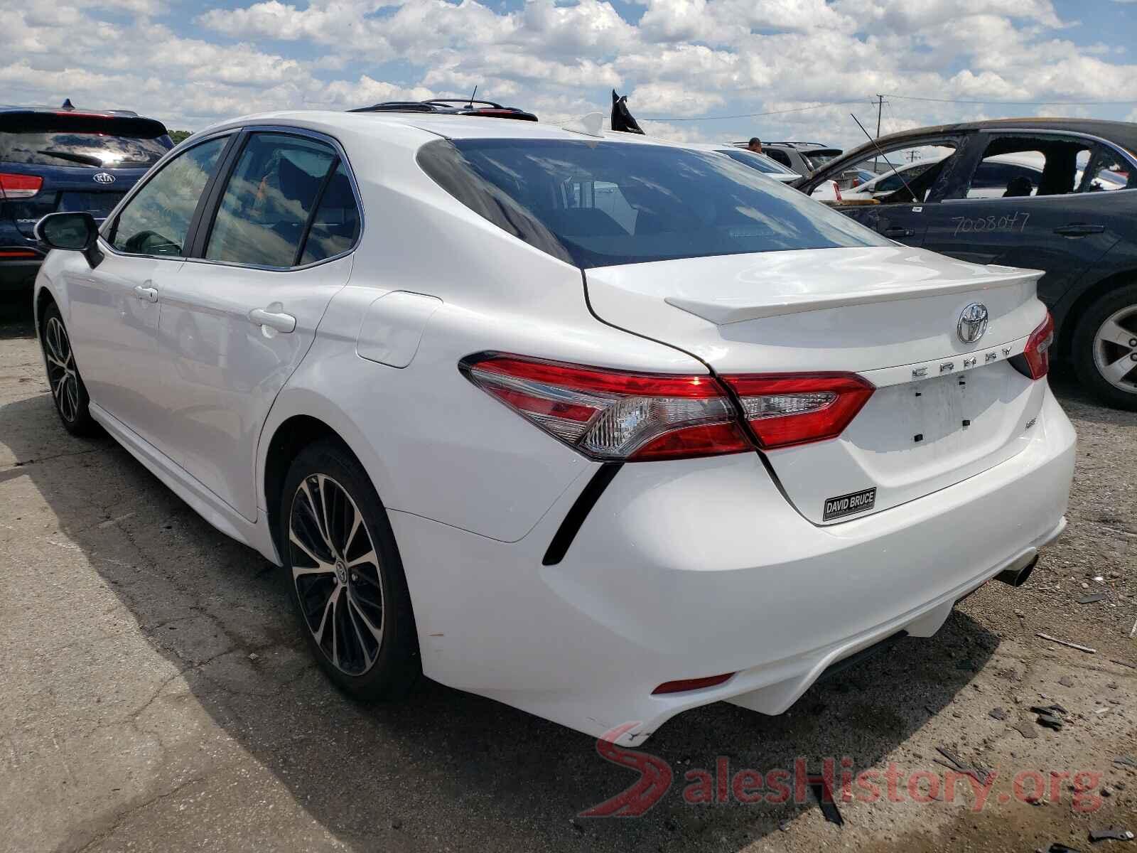 4T1B11HK8KU174889 2019 TOYOTA CAMRY