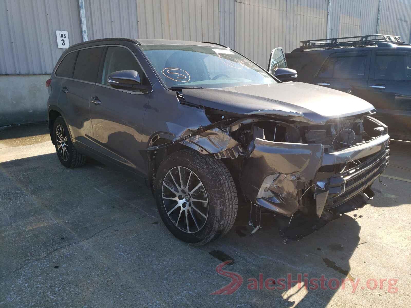 5TDJZRFH2JS843210 2018 TOYOTA HIGHLANDER