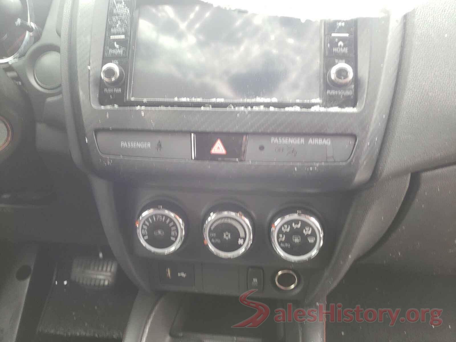 JA4AP3AU6KU024974 2019 MITSUBISHI OUTLANDER