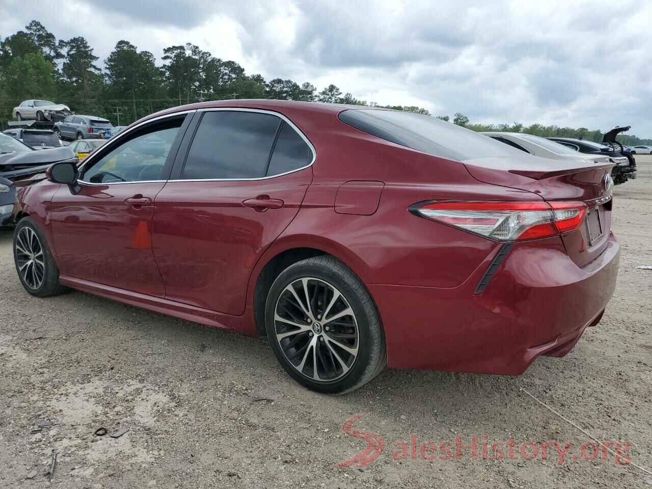 4T1B11HK8JU607416 2018 TOYOTA CAMRY