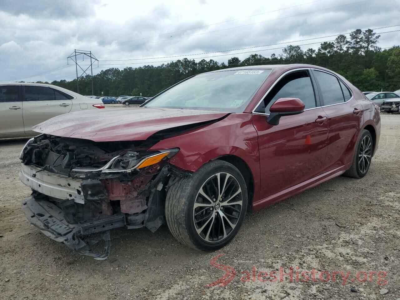 4T1B11HK8JU607416 2018 TOYOTA CAMRY