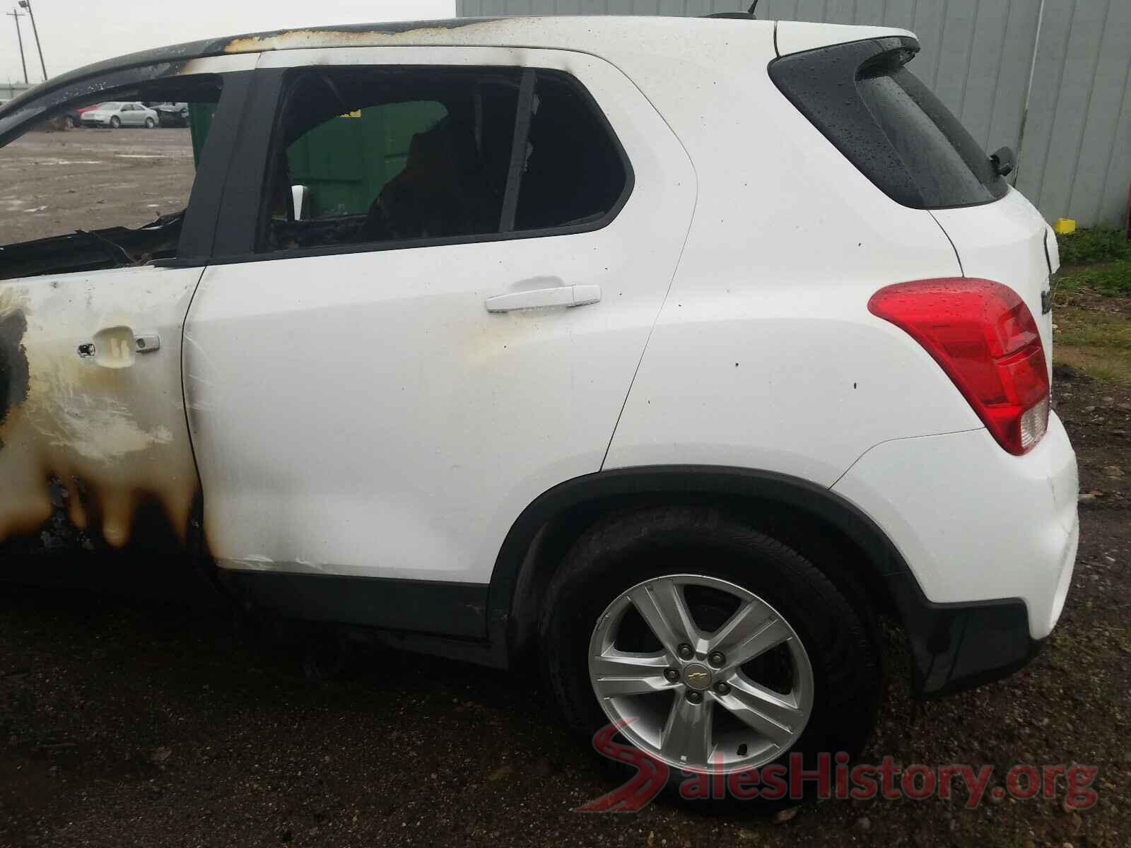 3GNCJKSB1KL393525 2019 CHEVROLET TRAX