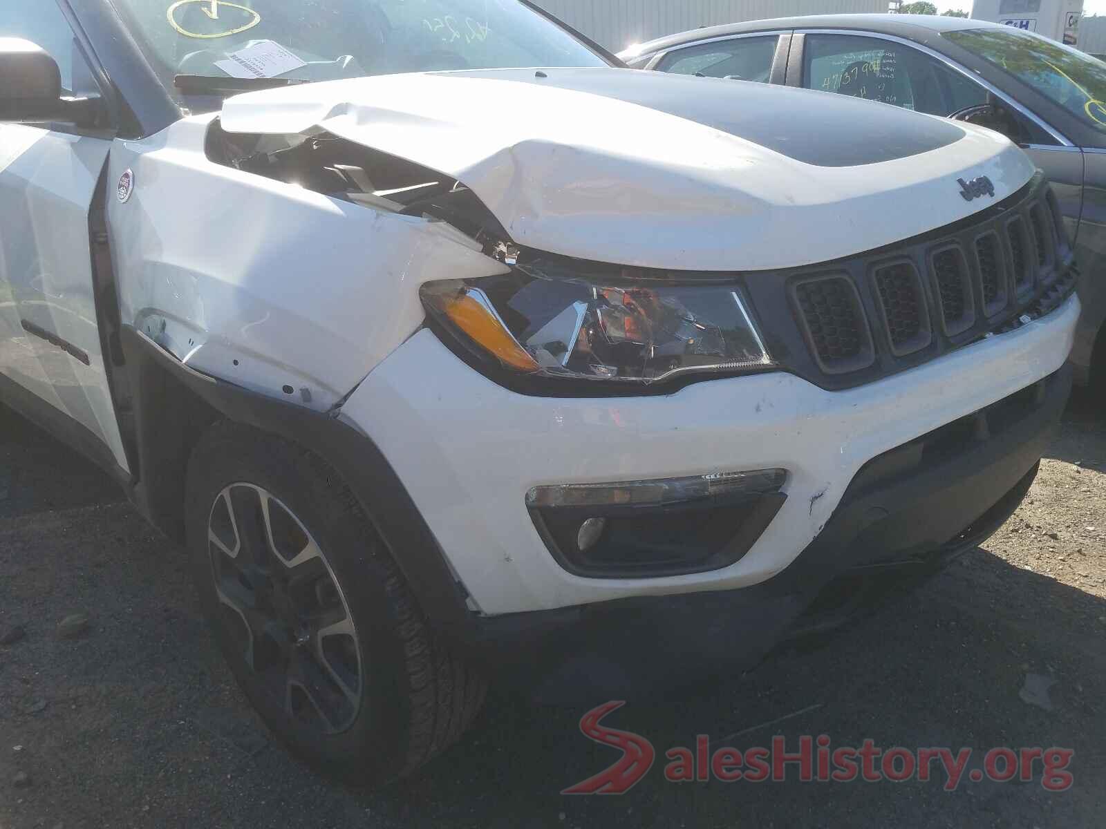 3C4NJDDB6KT721886 2019 JEEP COMPASS