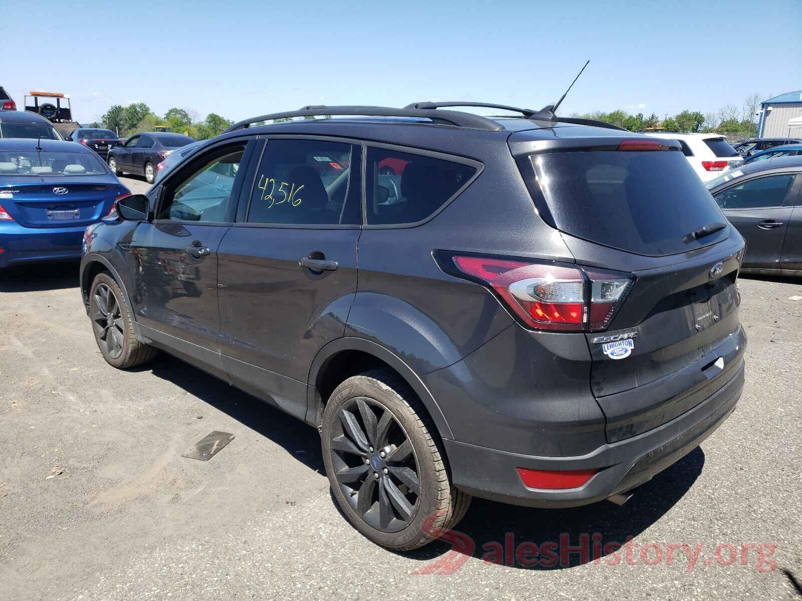 1FMCU9GD5JUD33296 2018 FORD ESCAPE