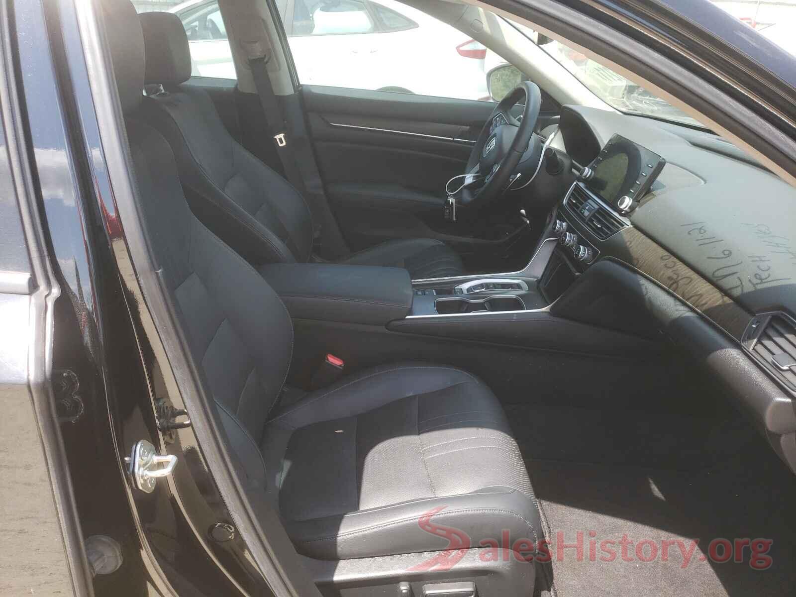 1HGCV2F51JA020087 2018 HONDA ACCORD